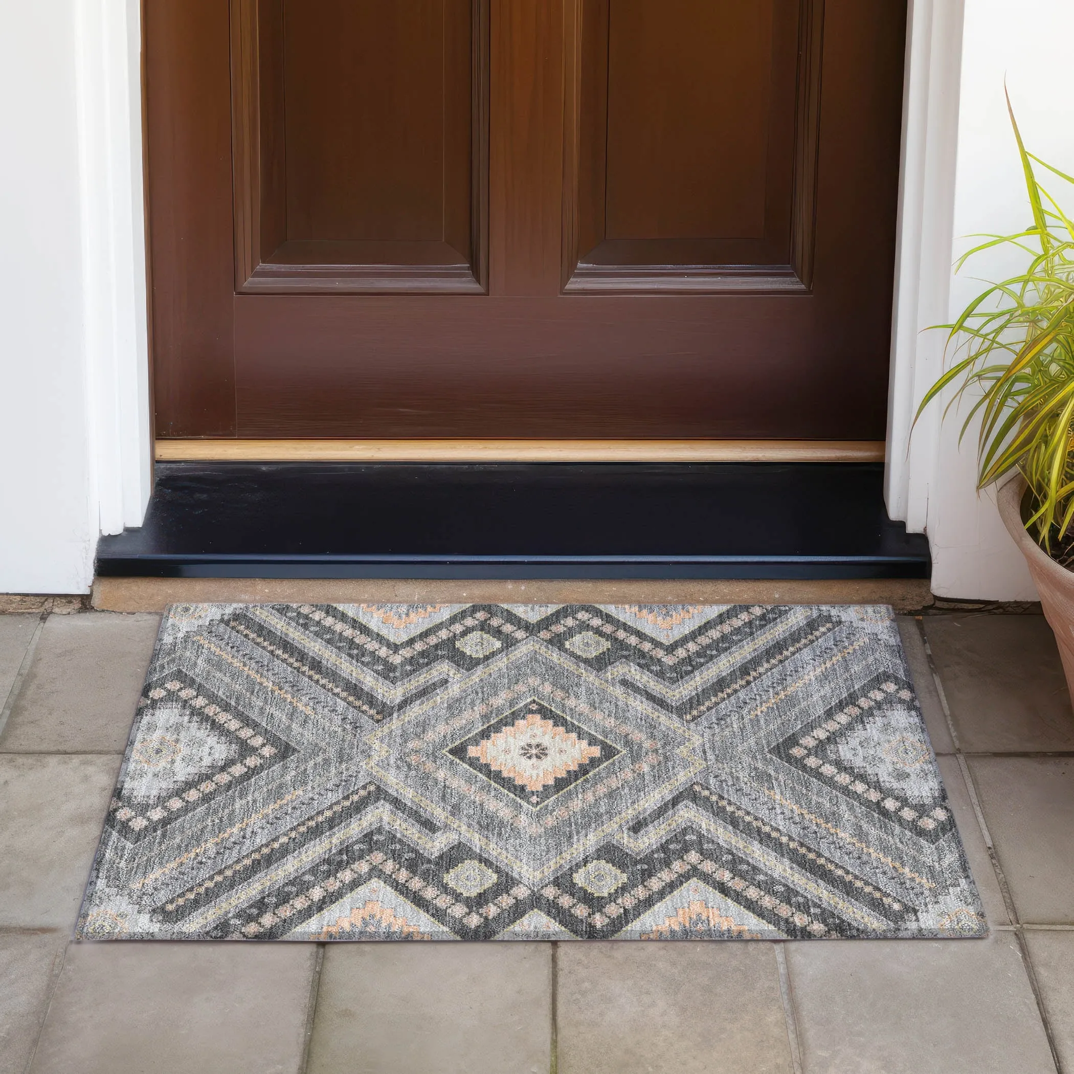 Machine Washable Indoor/ Outdoor Global Boho Chantille Rug