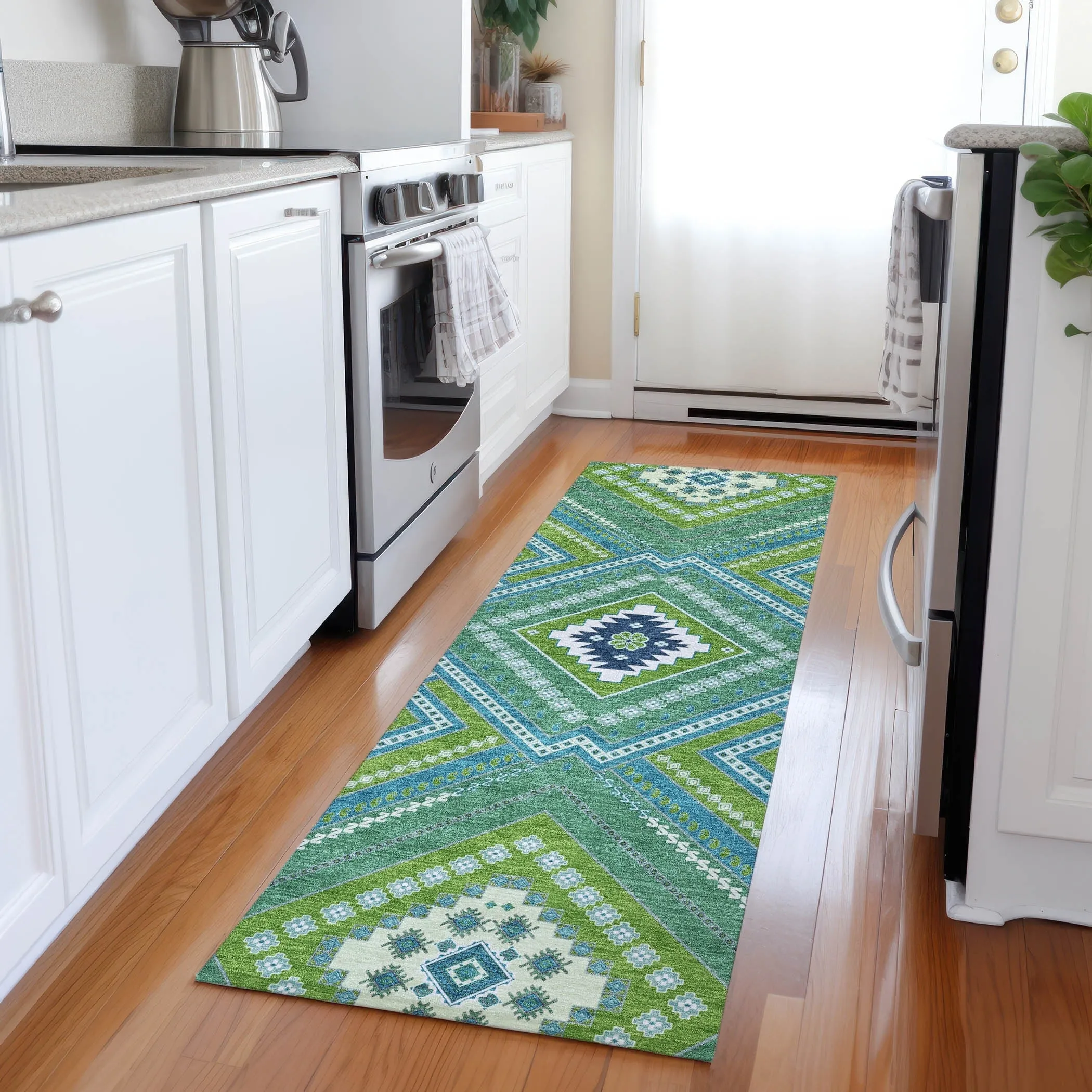 Machine Washable Indoor/ Outdoor Global Boho Chantille Rug