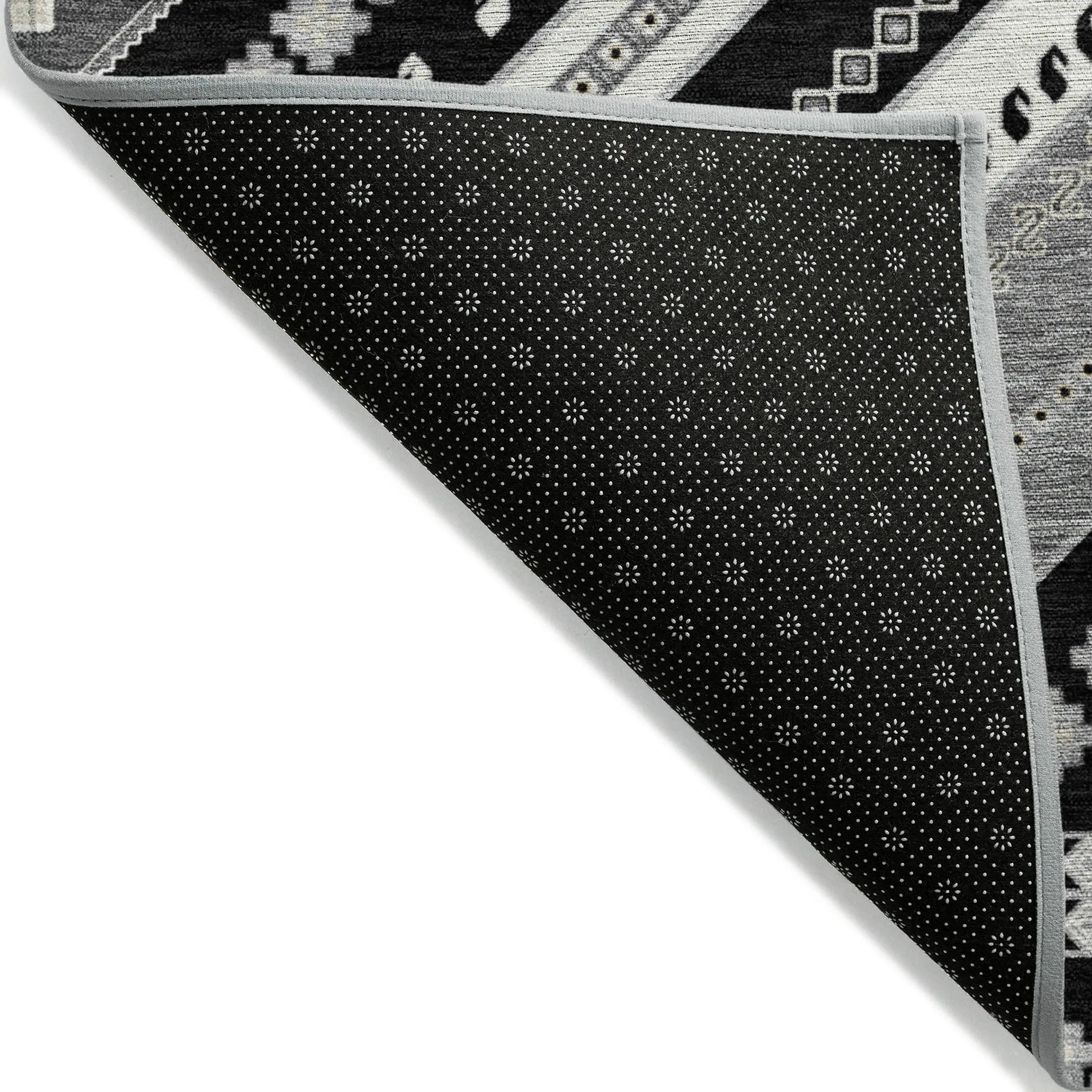 Machine Washable Indoor/ Outdoor Global Boho Chantille Rug