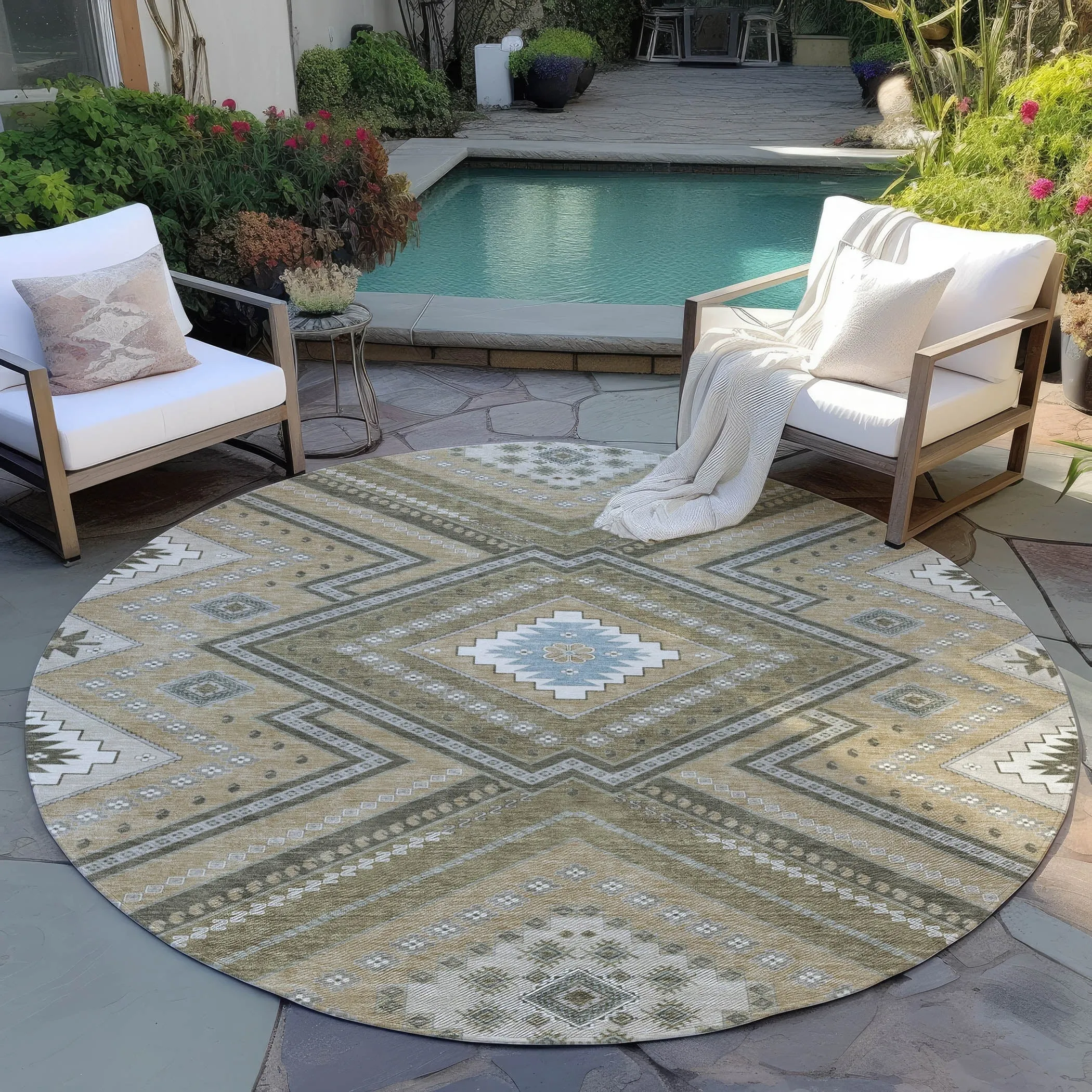 Machine Washable Indoor/ Outdoor Global Boho Chantille Rug