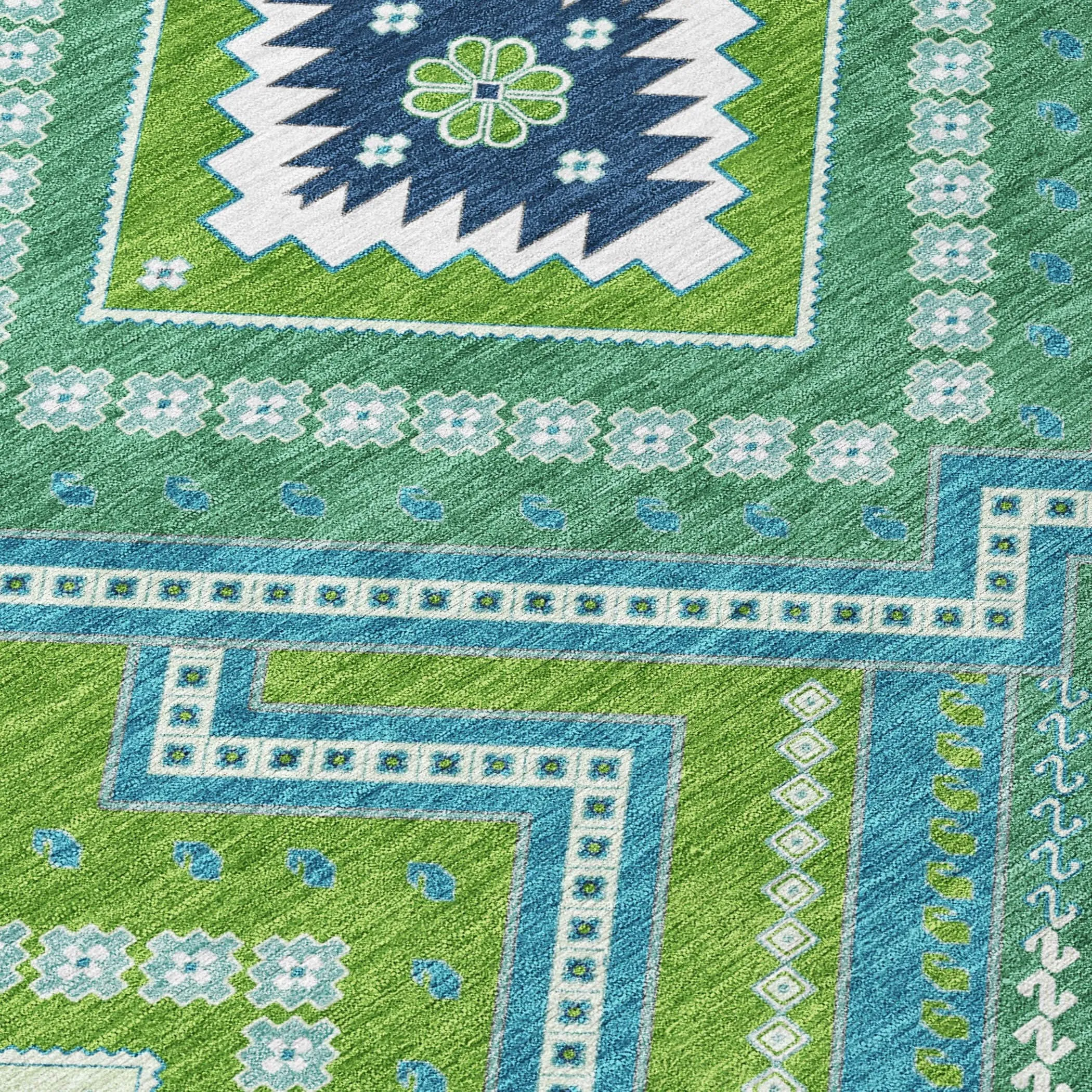 Machine Washable Indoor/ Outdoor Global Boho Chantille Rug