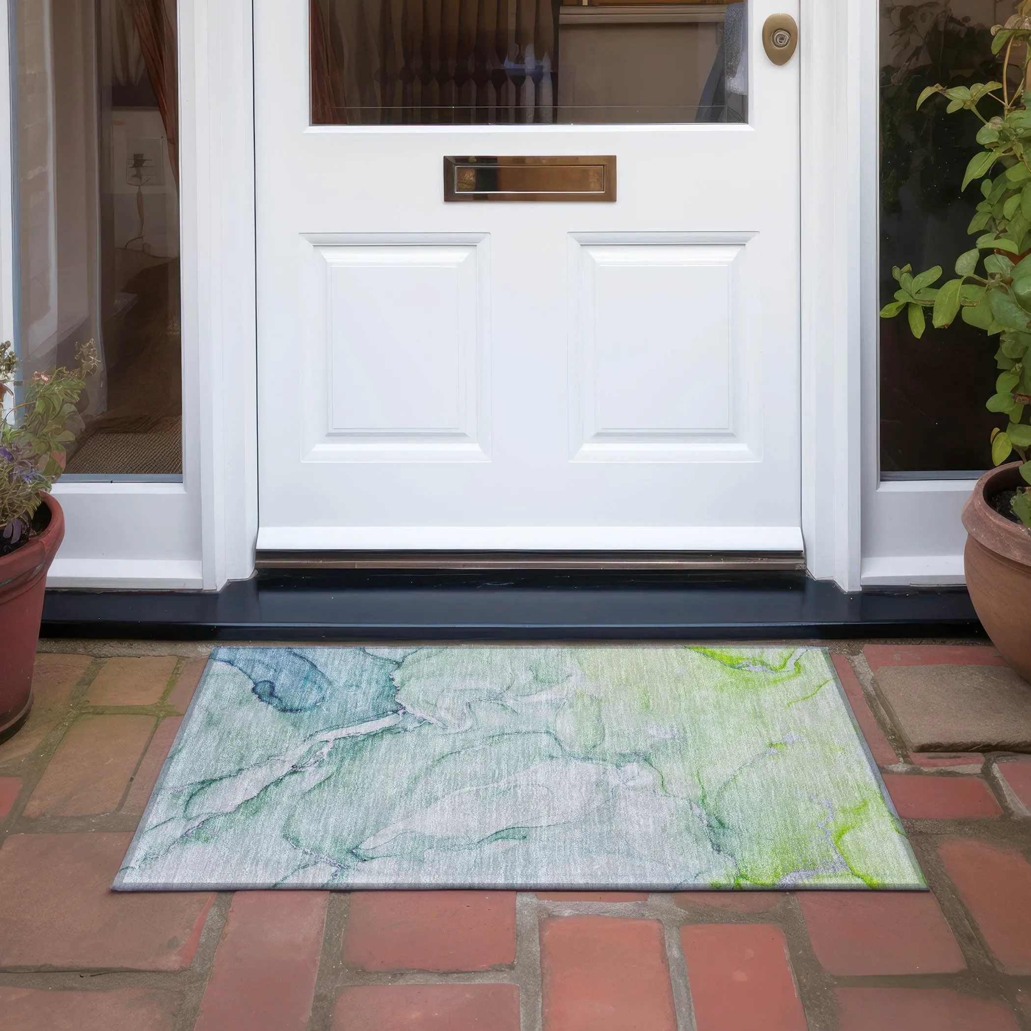Machine Washable Indoor/ Outdoor Marble Chantille Rug