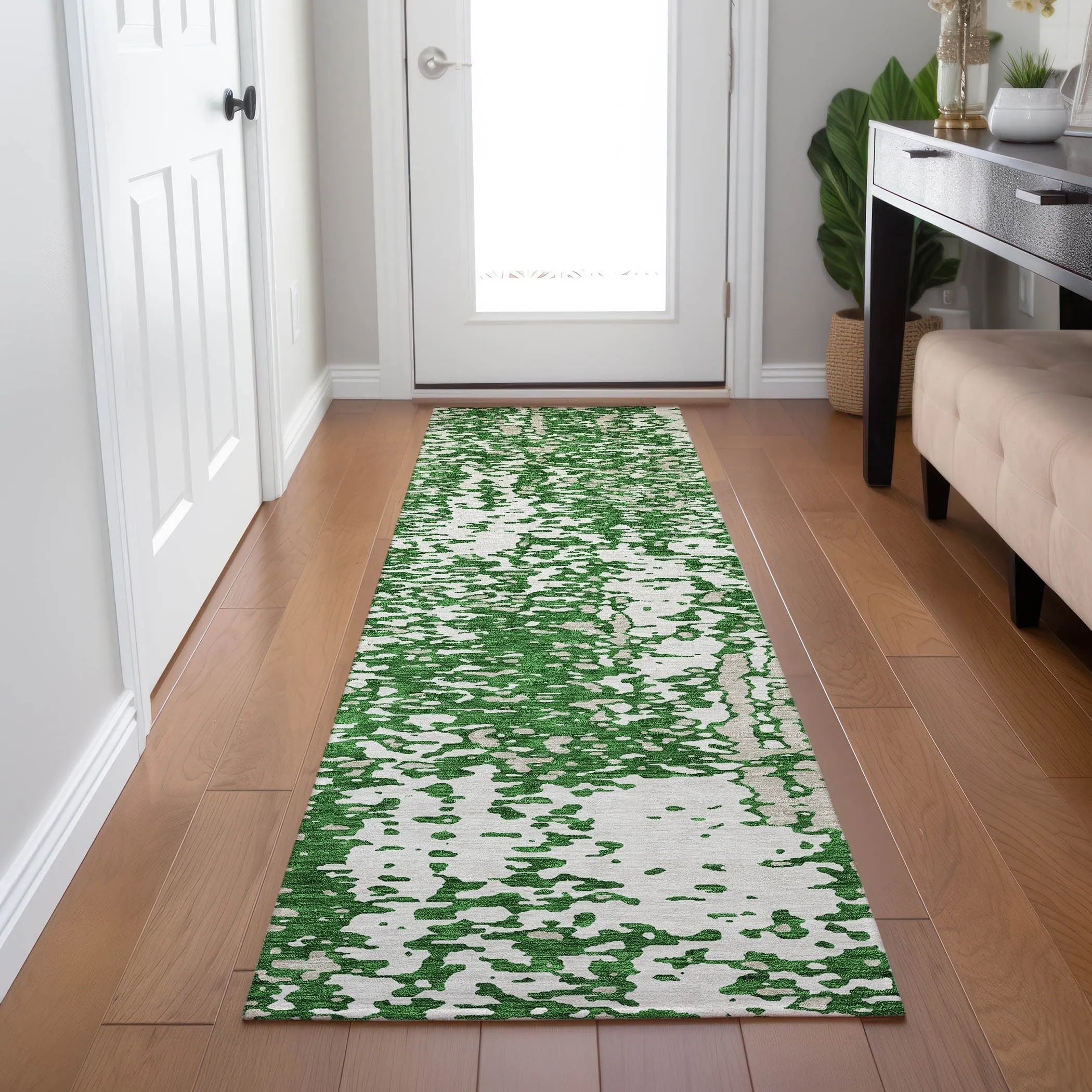 Machine Washable Indoor/ Outdoor Modern Abstract Chantille Rug