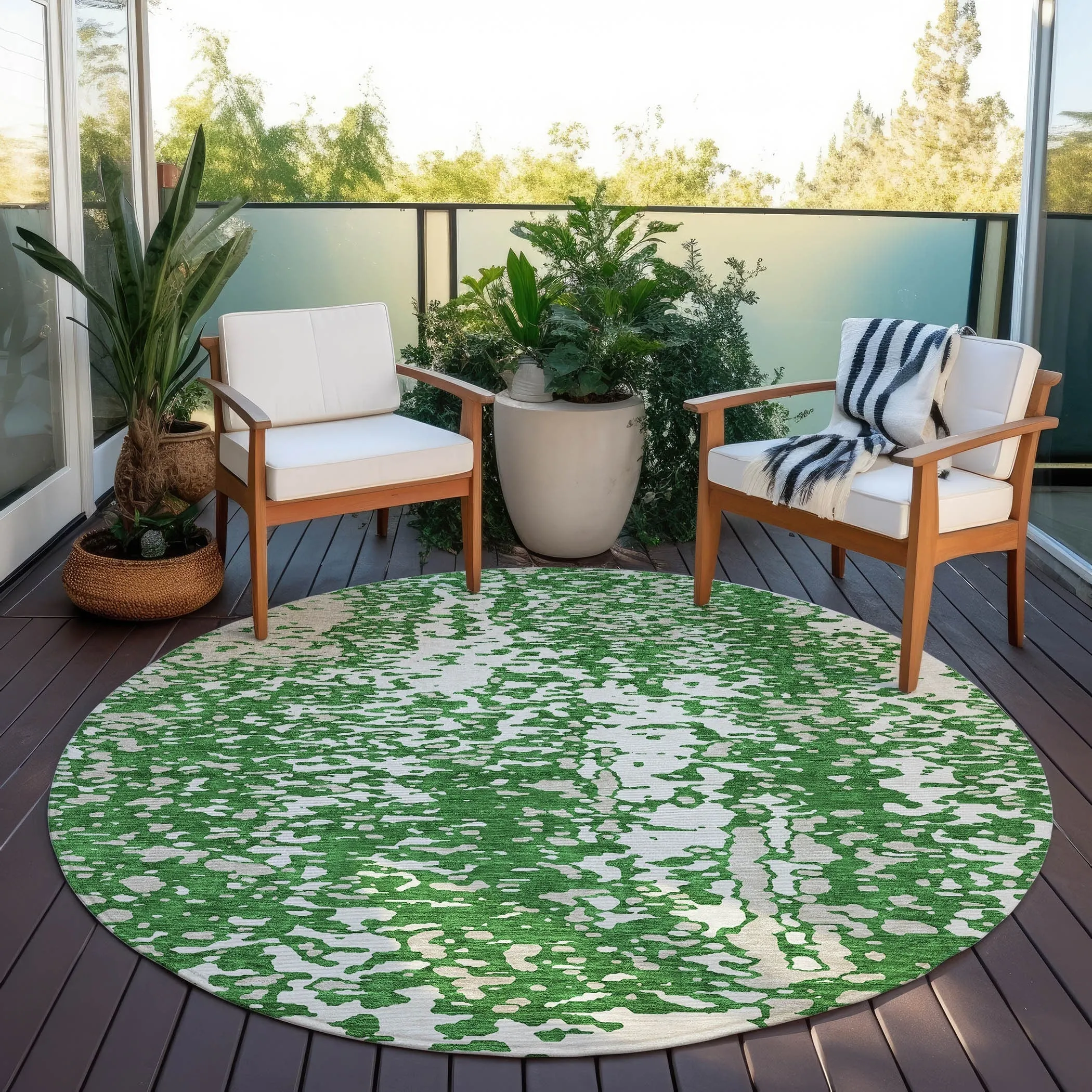 Machine Washable Indoor/ Outdoor Modern Abstract Chantille Rug