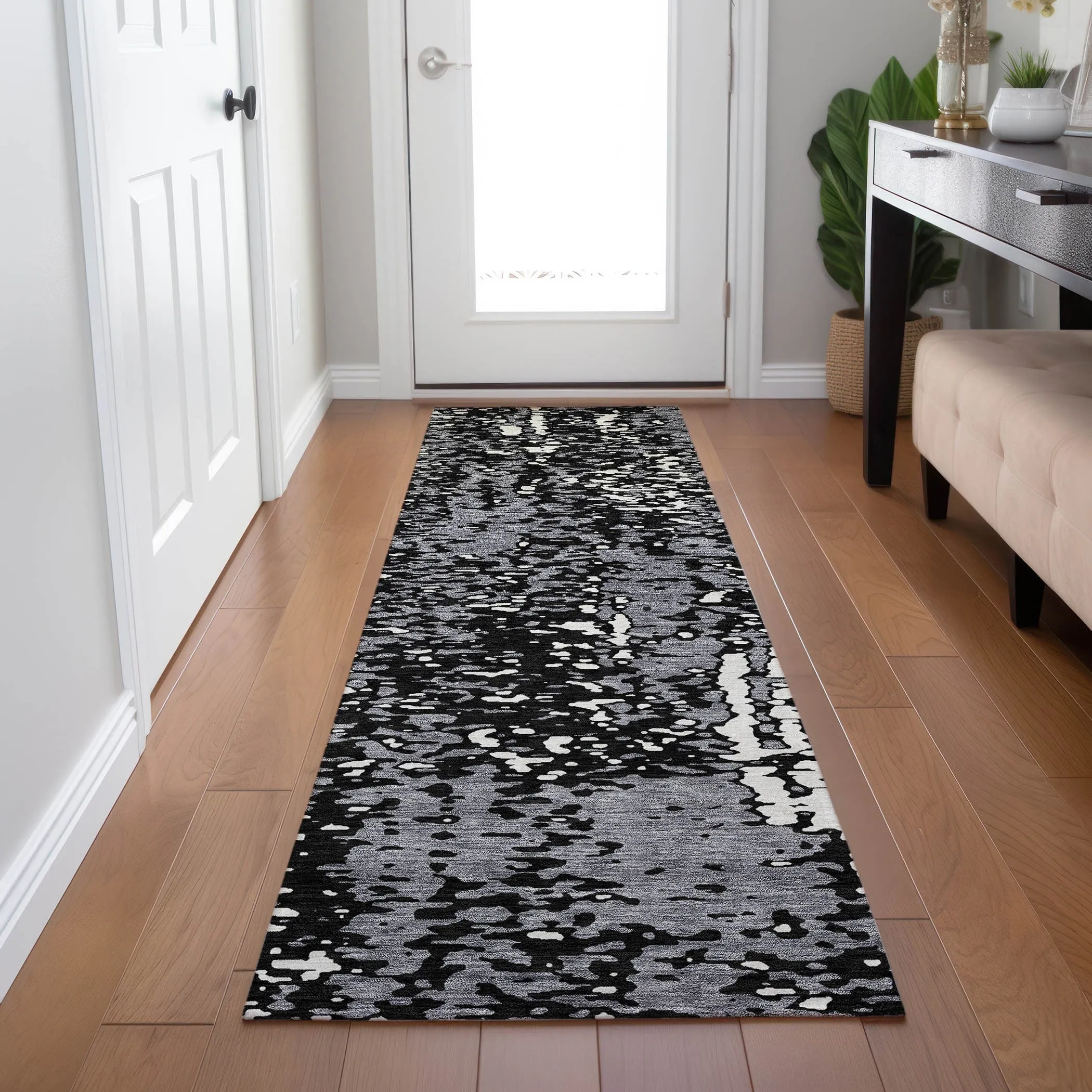 Machine Washable Indoor/ Outdoor Modern Abstract Chantille Rug