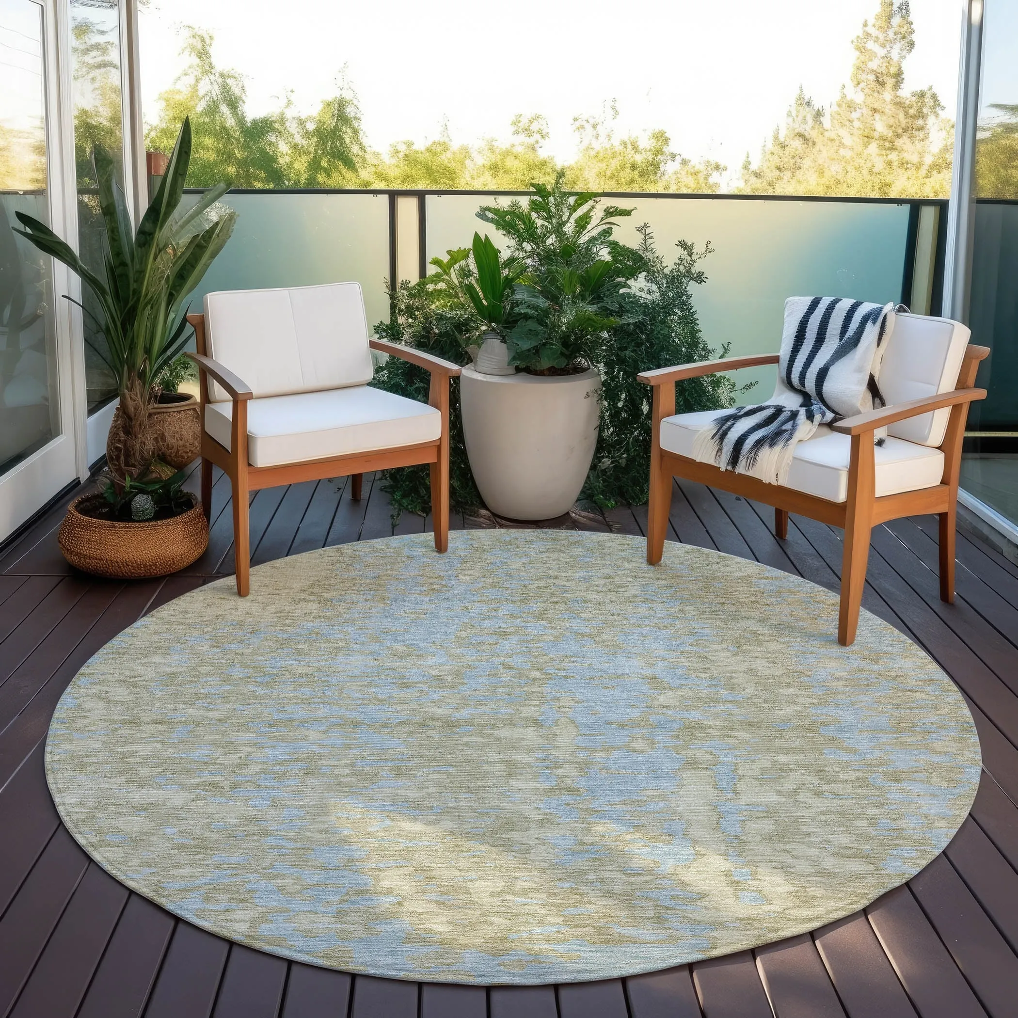Machine Washable Indoor/ Outdoor Modern Abstract Chantille Rug