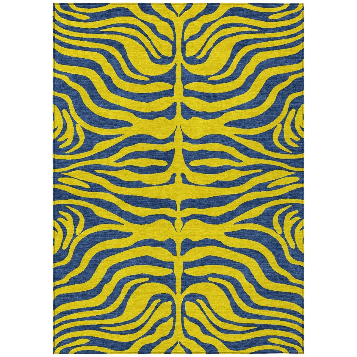 Machine Washable Indoor/ Outdoor Modern Animal Print Chantille Rug