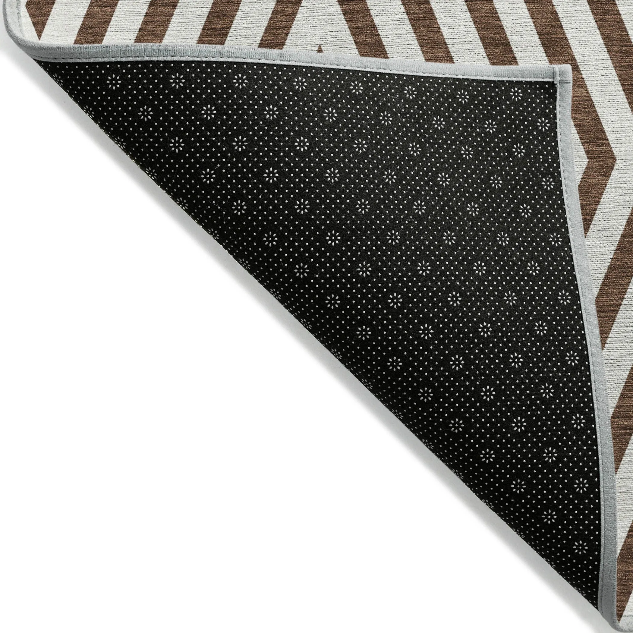 Machine Washable Indoor/ Outdoor Modern Diamonds Chantille Rug