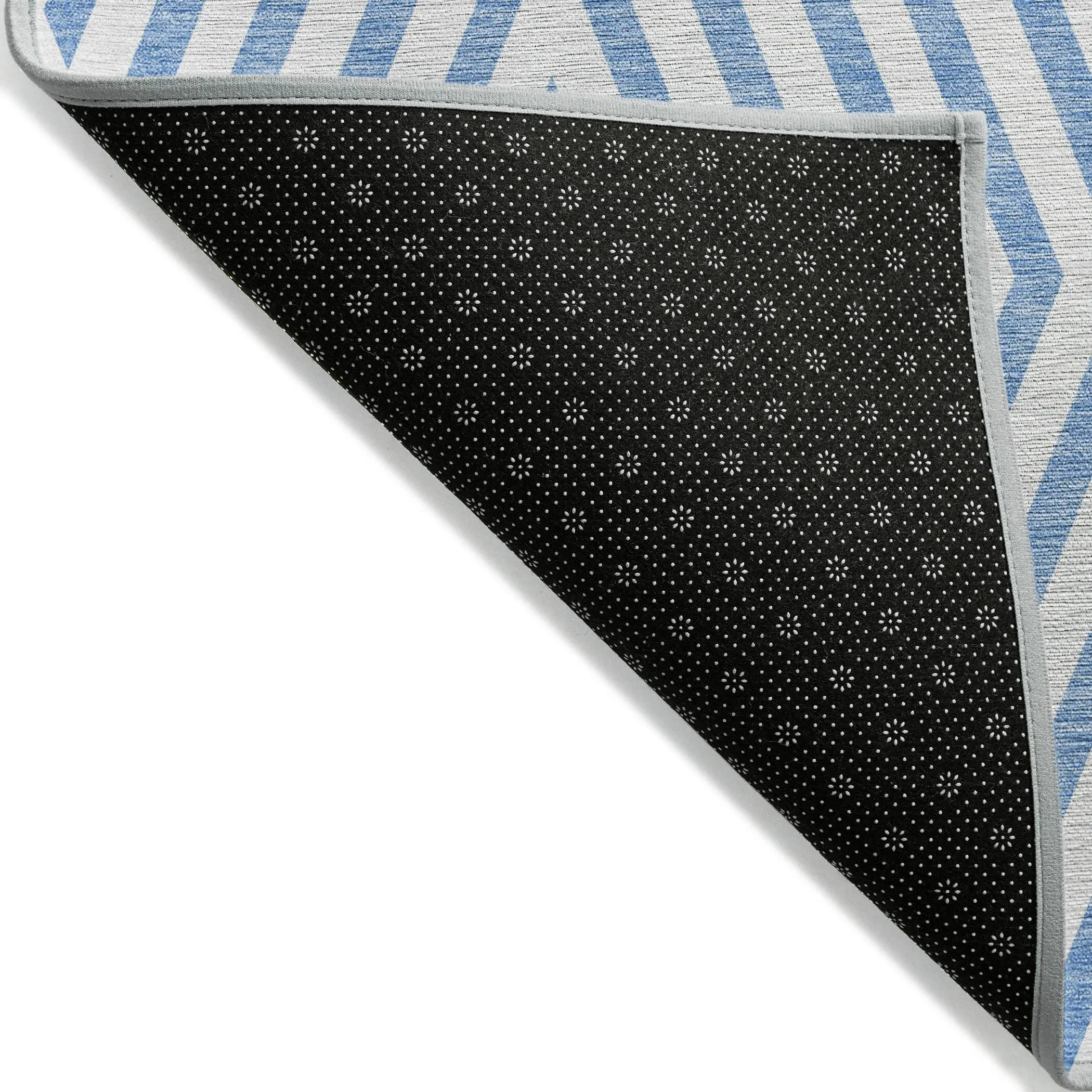 Machine Washable Indoor/ Outdoor Modern Diamonds Chantille Rug