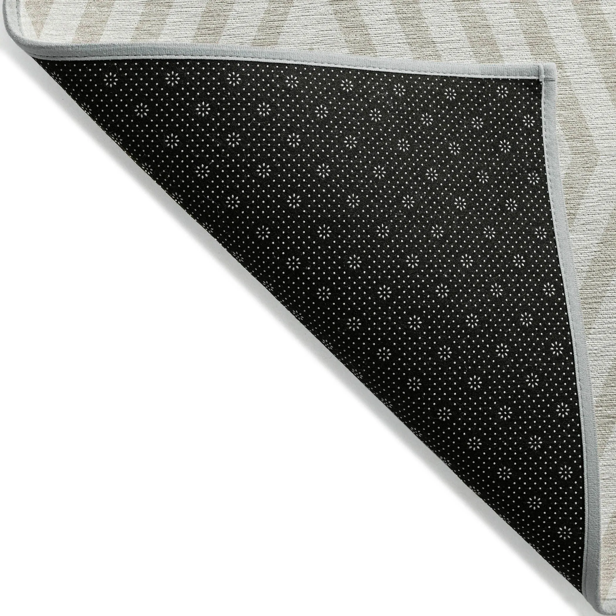 Machine Washable Indoor/ Outdoor Modern Diamonds Chantille Rug