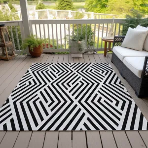 Machine Washable Indoor/ Outdoor Modern Diamonds Chantille Rug