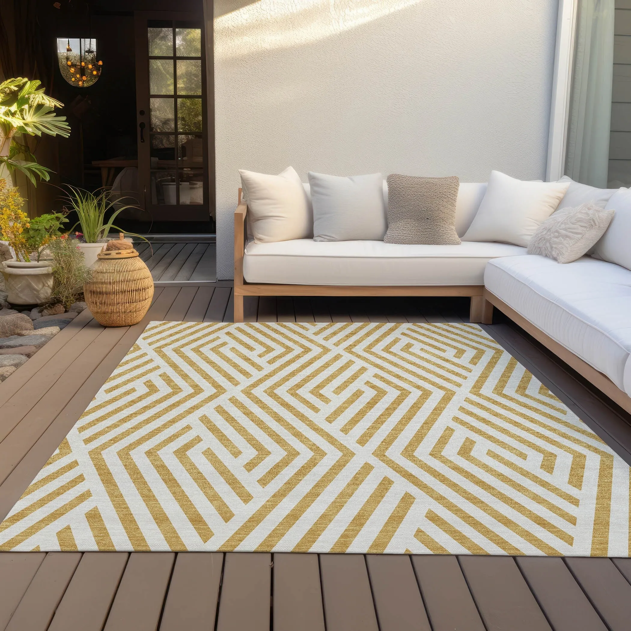 Machine Washable Indoor/ Outdoor Modern Diamonds Chantille Rug