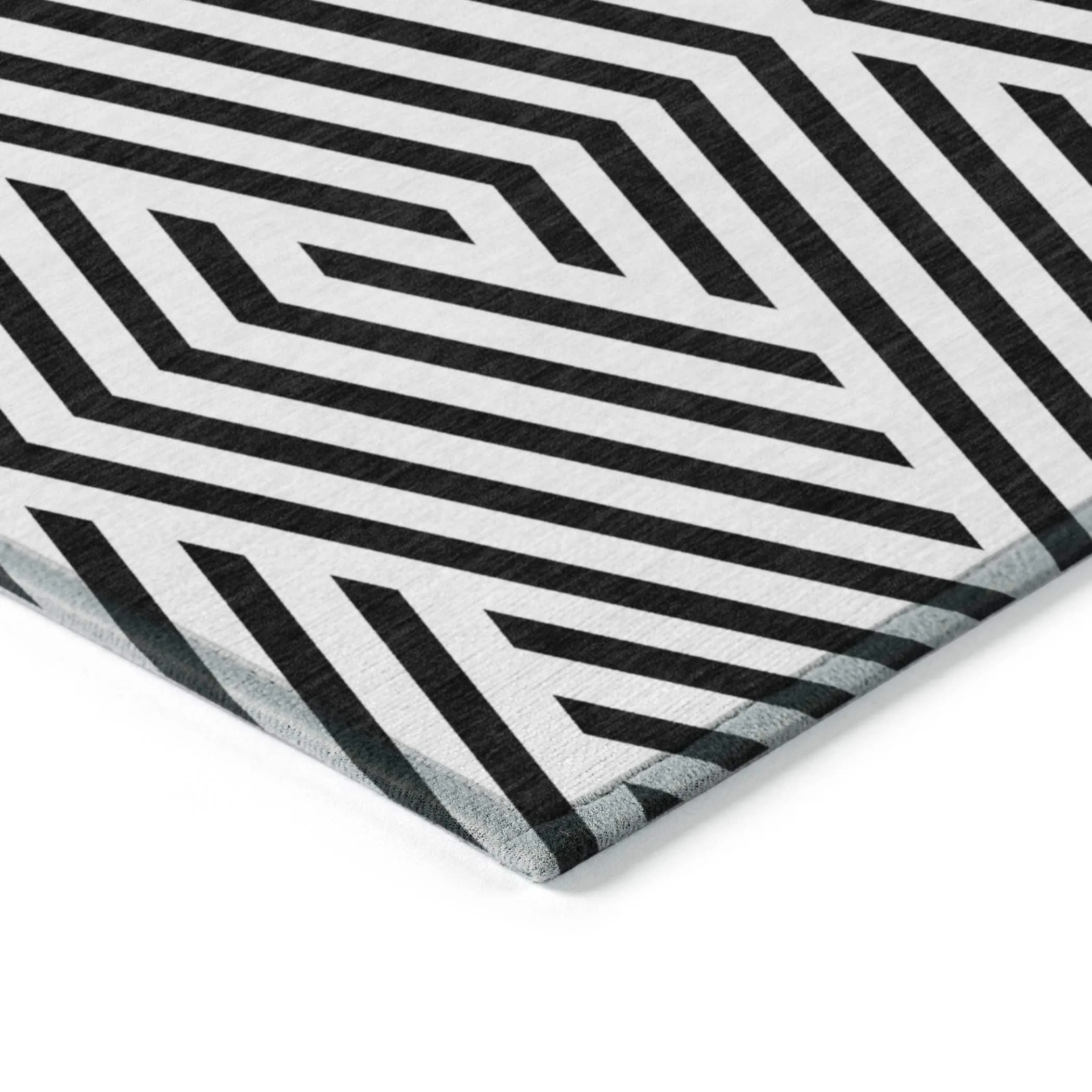 Machine Washable Indoor/ Outdoor Modern Diamonds Chantille Rug