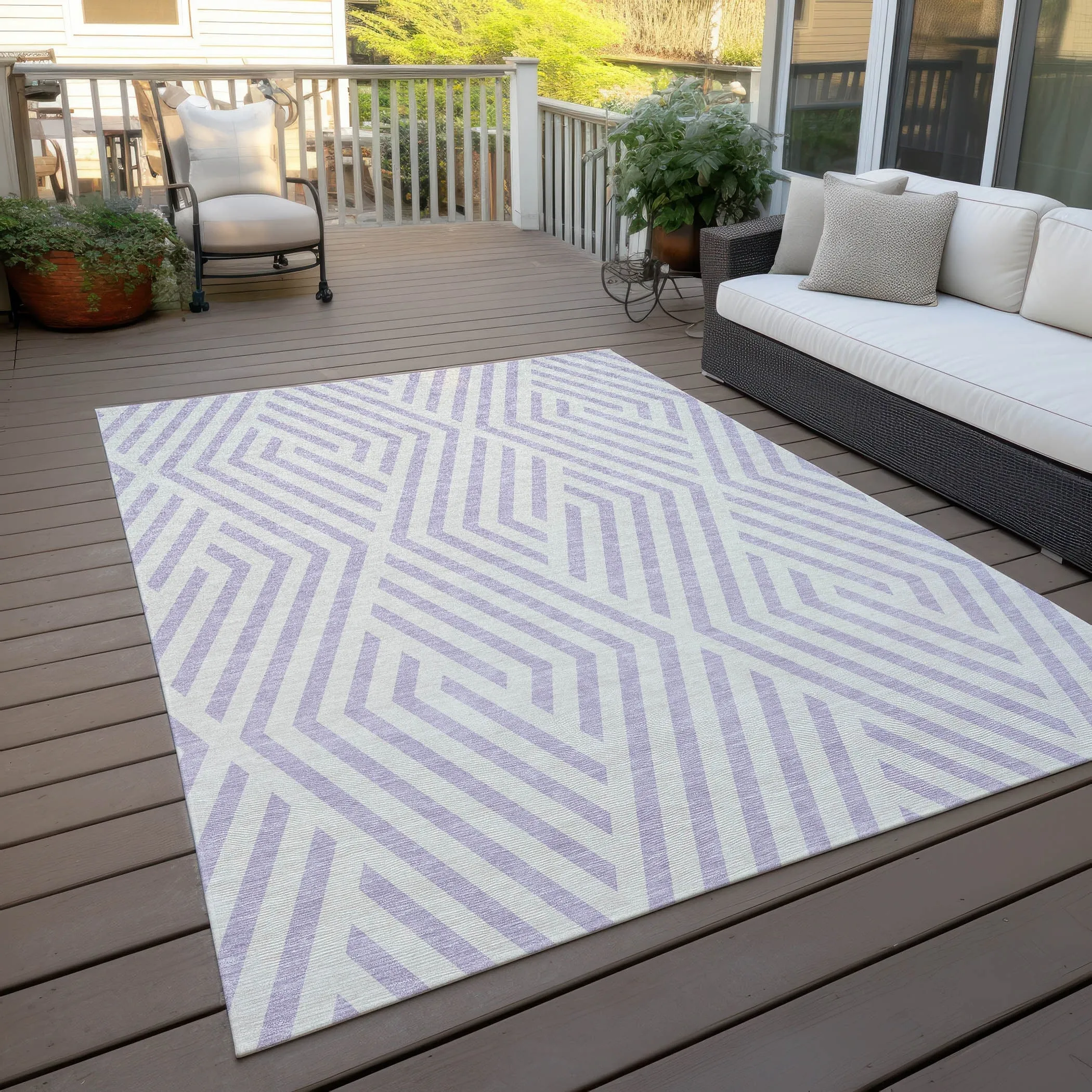 Machine Washable Indoor/ Outdoor Modern Diamonds Chantille Rug