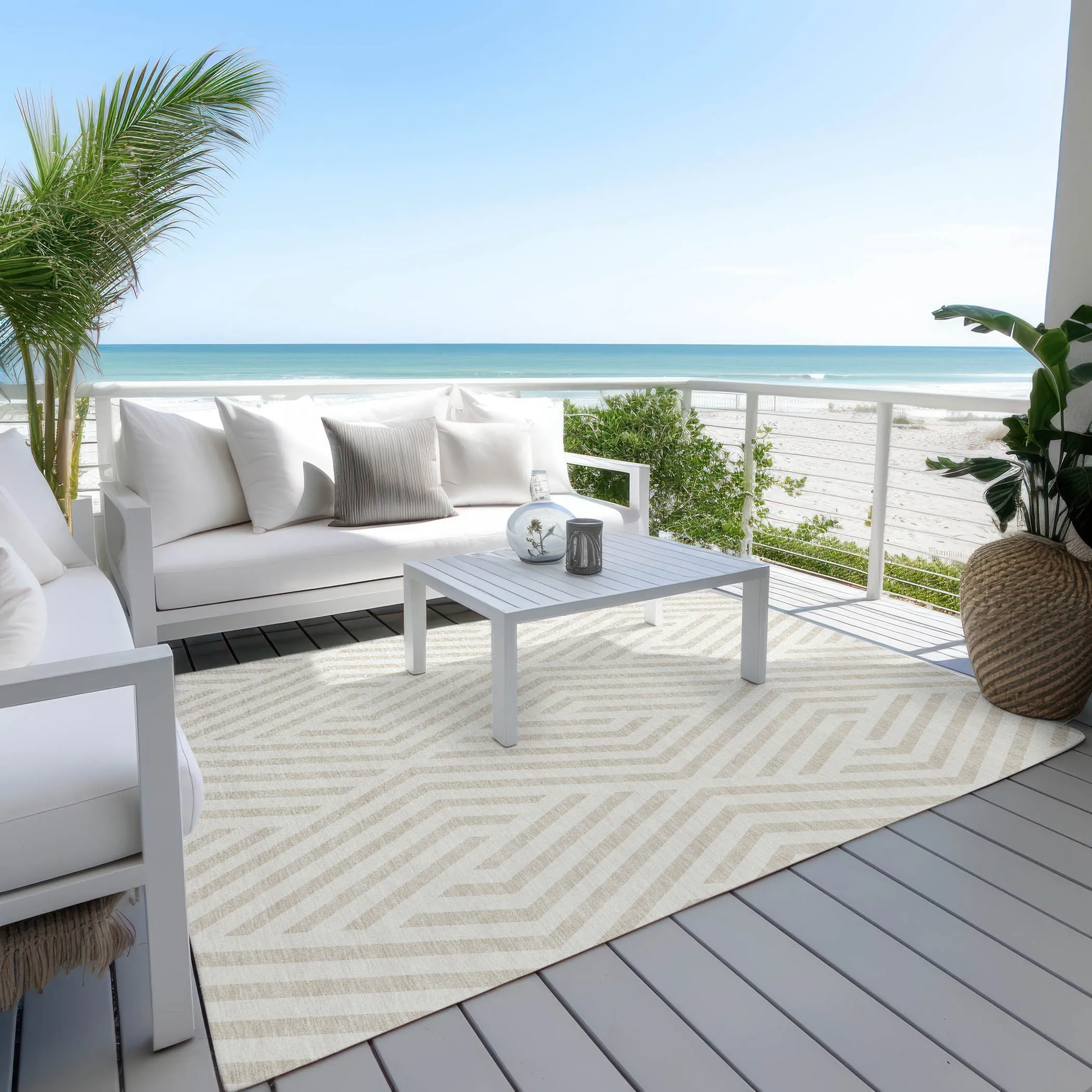 Machine Washable Indoor/ Outdoor Modern Diamonds Chantille Rug