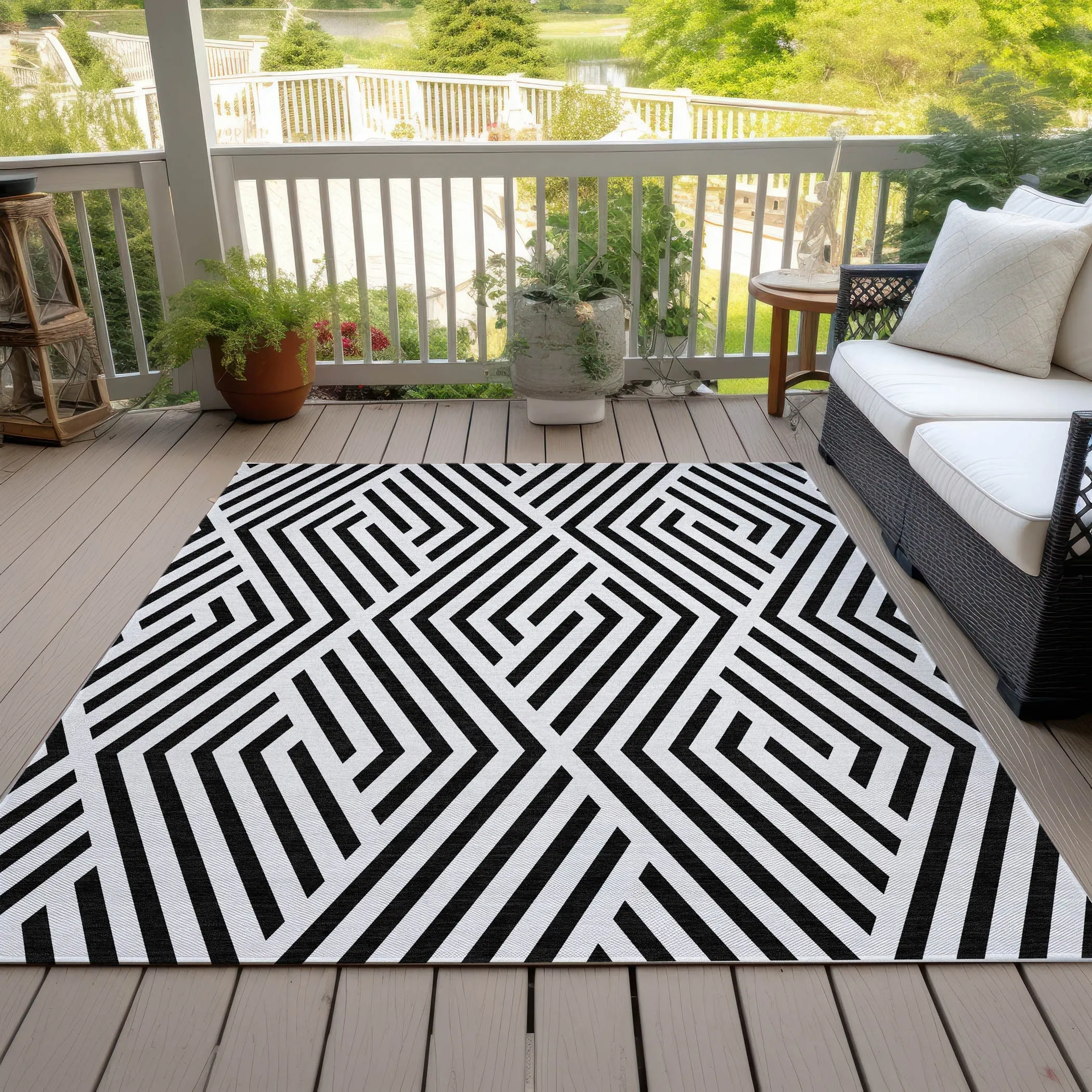 Machine Washable Indoor/ Outdoor Modern Diamonds Chantille Rug