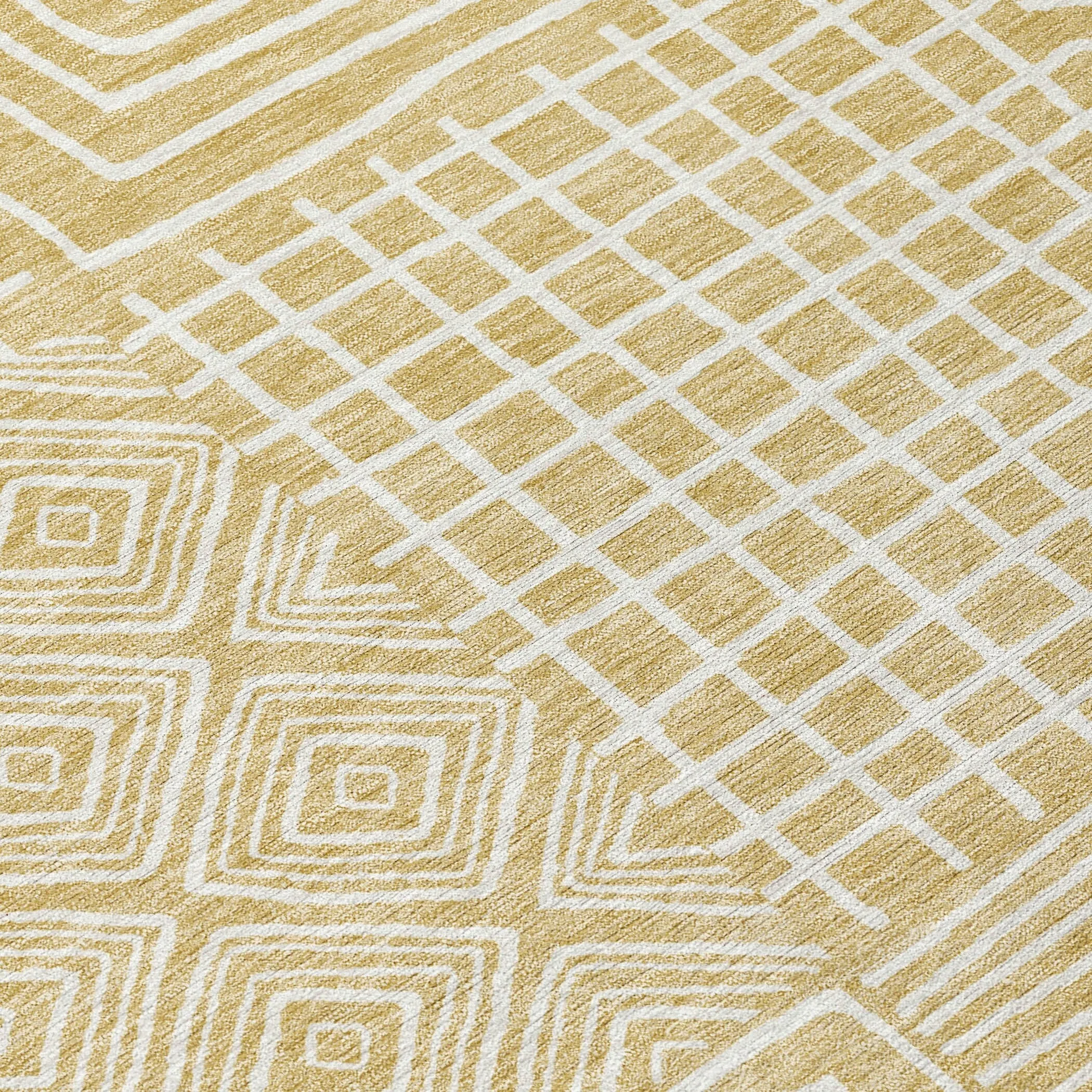 Machine Washable Indoor/ Outdoor Modern Mosaic Chantille Rug