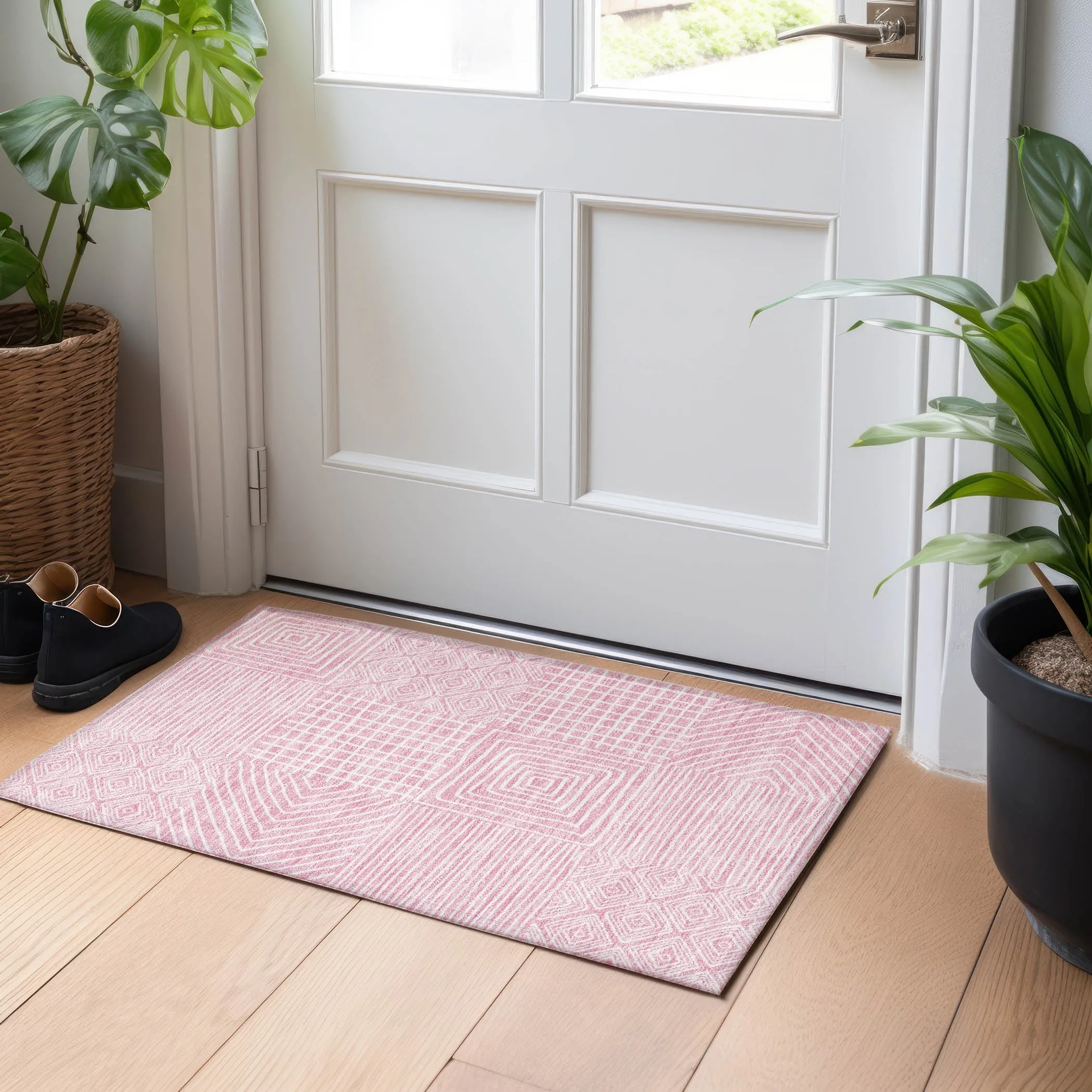 Machine Washable Indoor/ Outdoor Modern Mosaic Chantille Rug