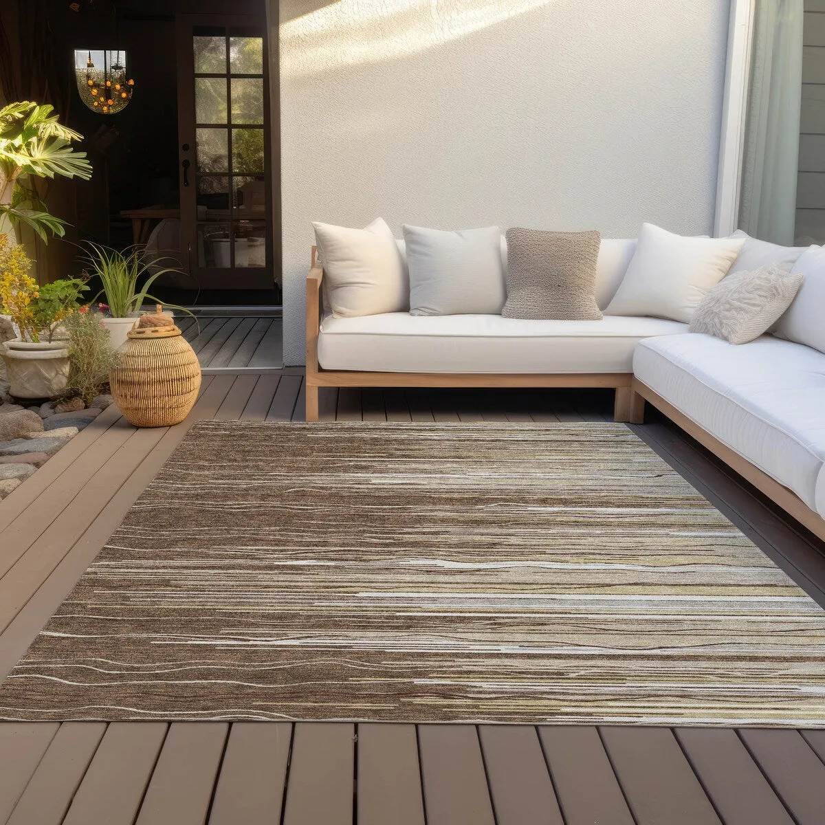 Machine Washable Indoor/ Outdoor Modern Stripe Chantille Rug