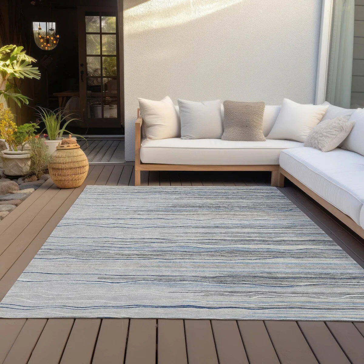 Machine Washable Indoor/ Outdoor Modern Stripe Chantille Rug