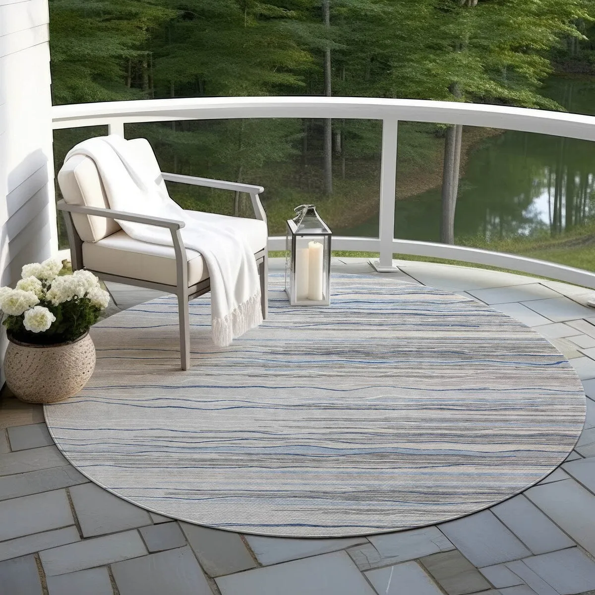 Machine Washable Indoor/ Outdoor Modern Stripe Chantille Rug
