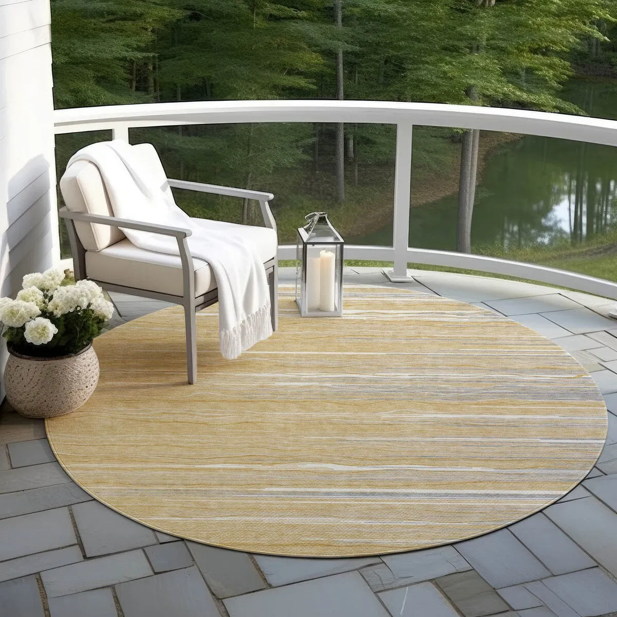 Machine Washable Indoor/ Outdoor Modern Stripe Chantille Rug