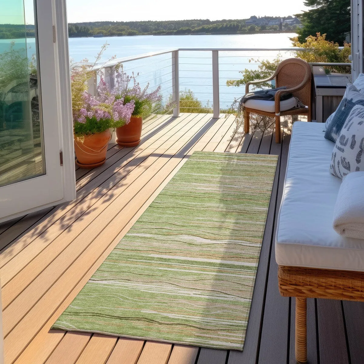 Machine Washable Indoor/ Outdoor Modern Stripe Chantille Rug