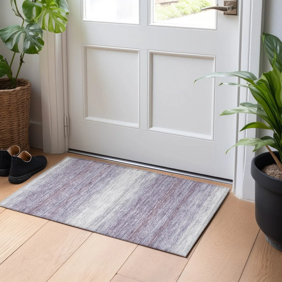 Machine Washable Indoor/ Outdoor Ombre Stripe Chantille Rug