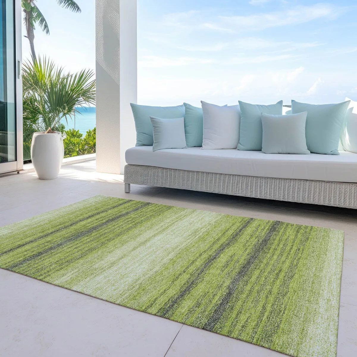 Machine Washable Indoor/ Outdoor Ombre Stripe Chantille Rug