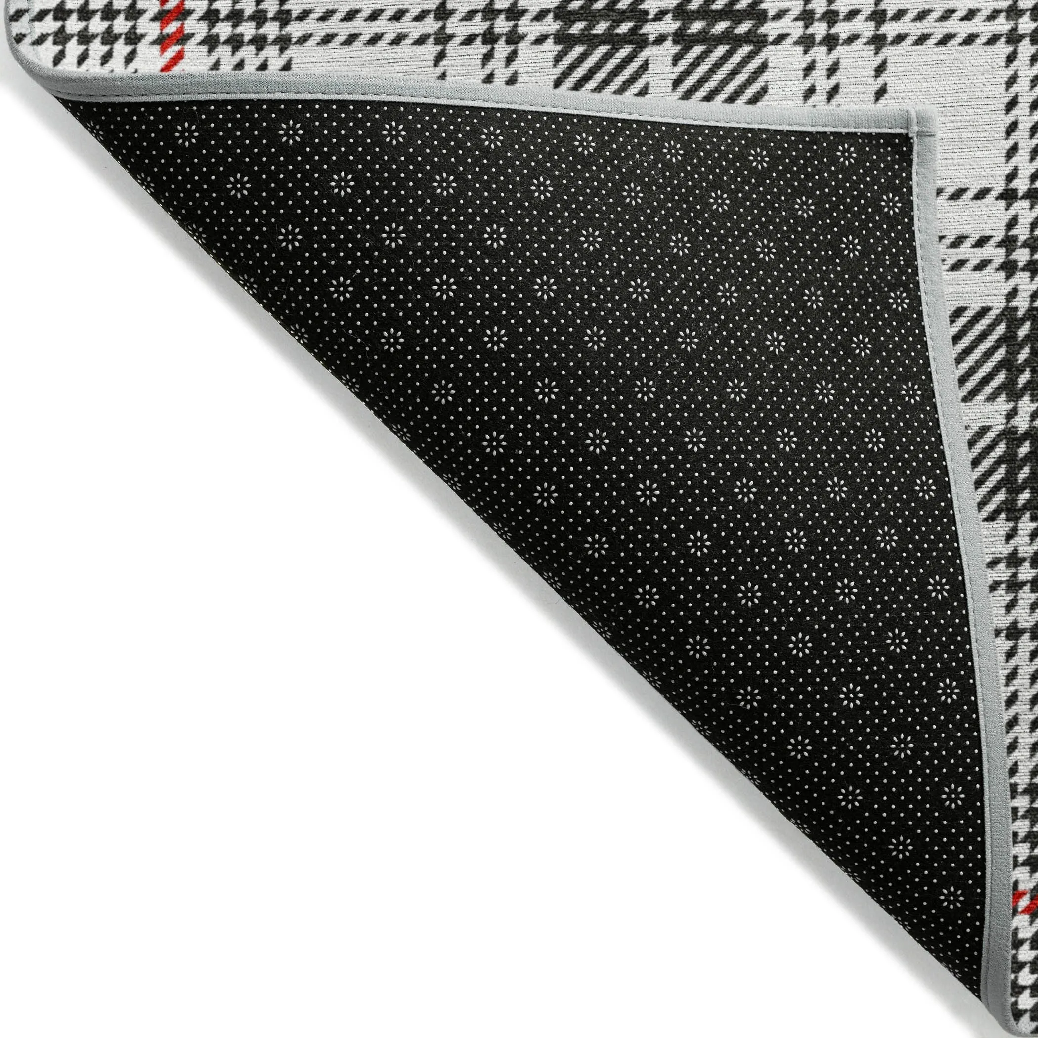 Machine Washable Indoor/ Outdoor Plaid Chantille Rug
