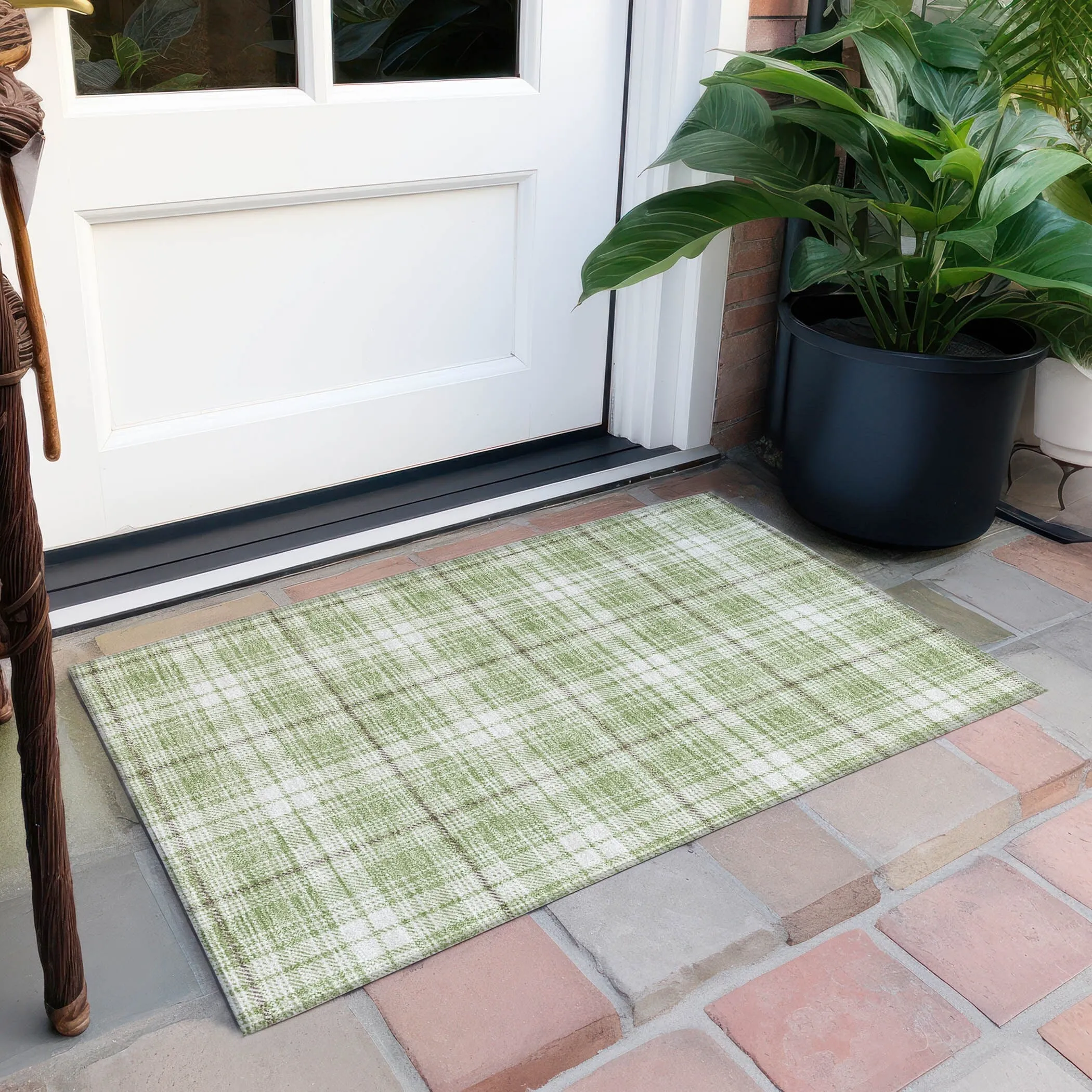 Machine Washable Indoor/ Outdoor Plaid Chantille Rug