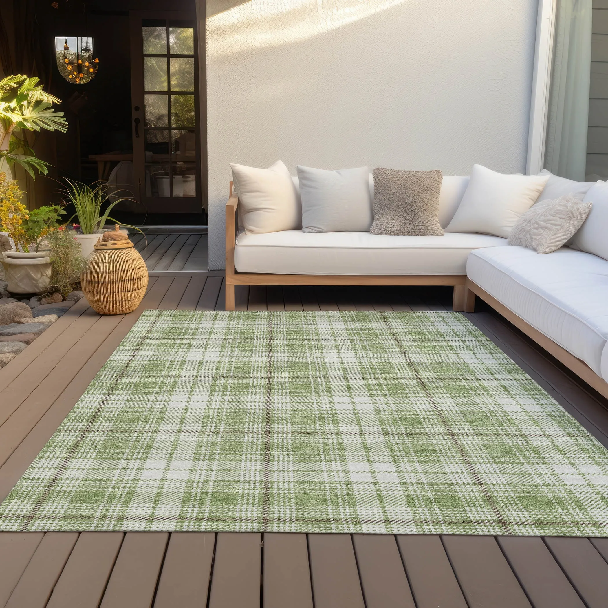 Machine Washable Indoor/ Outdoor Plaid Chantille Rug
