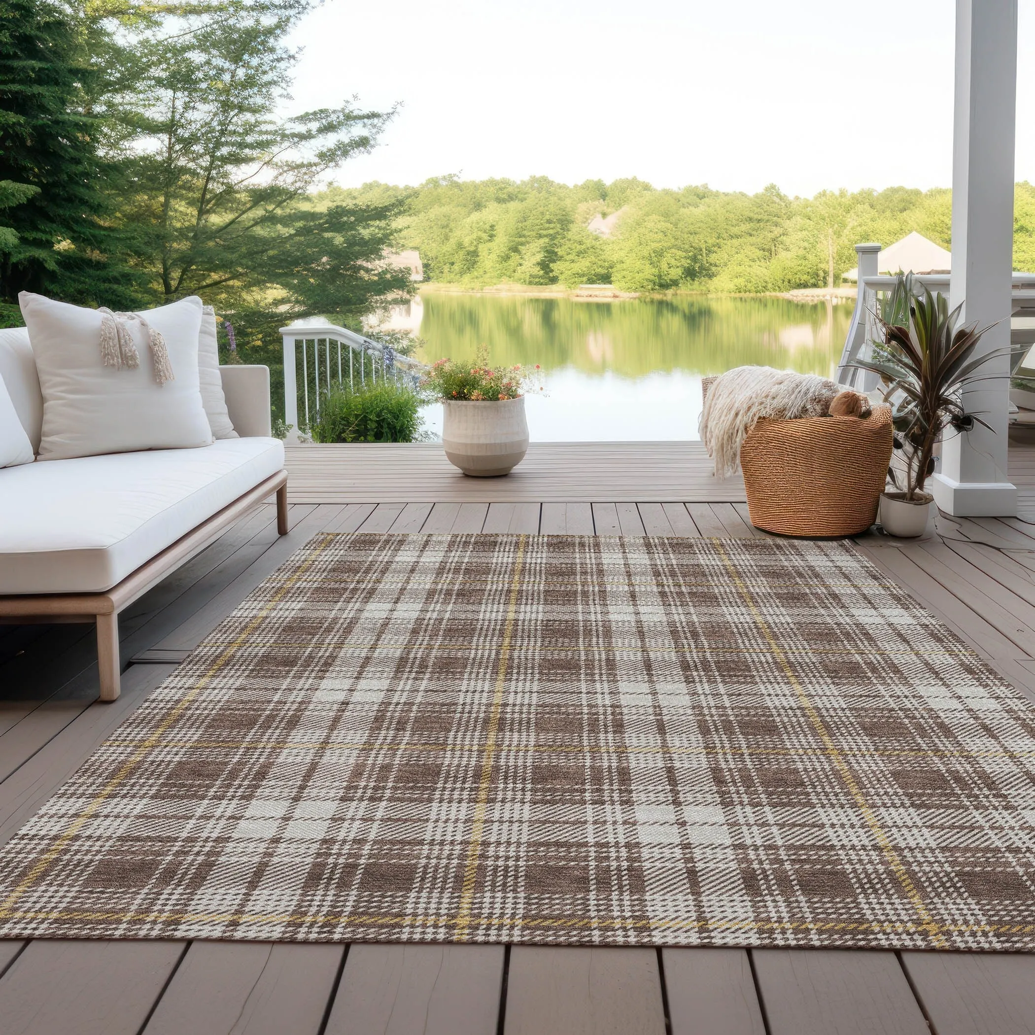 Machine Washable Indoor/ Outdoor Plaid Chantille Rug