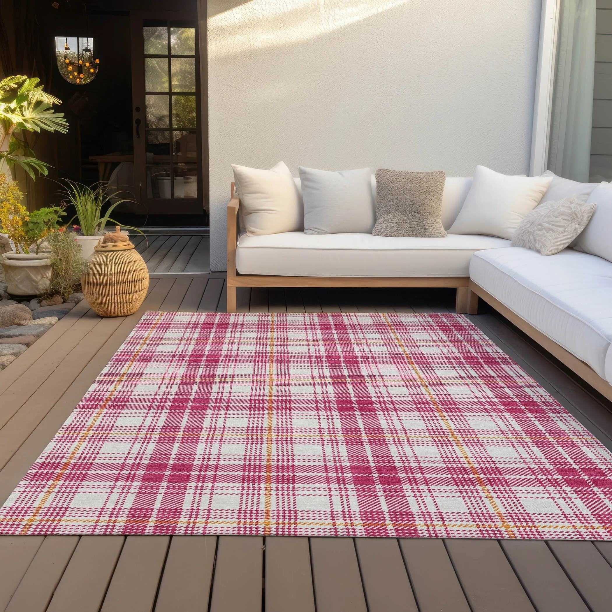 Machine Washable Indoor/ Outdoor Plaid Chantille Rug