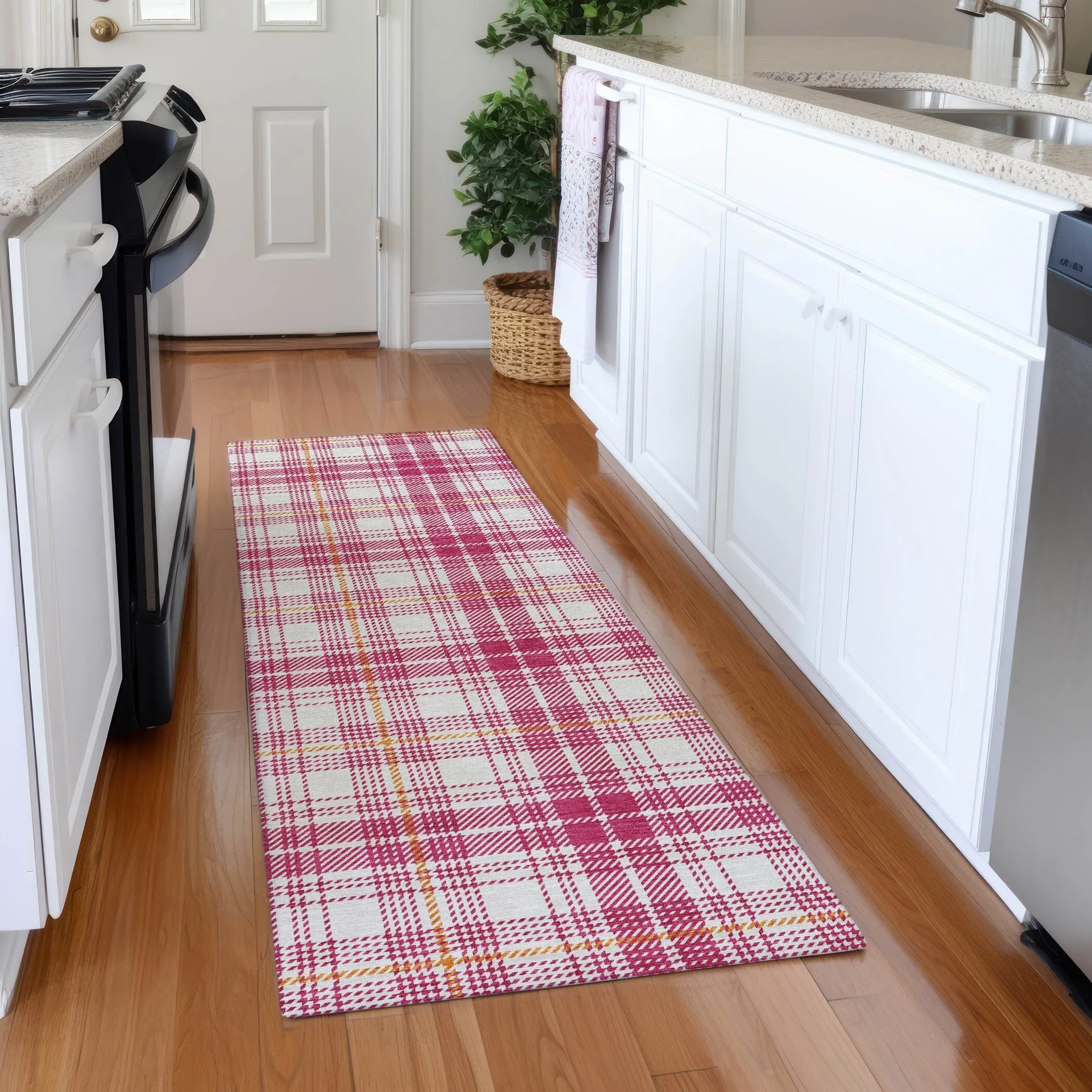 Machine Washable Indoor/ Outdoor Plaid Chantille Rug