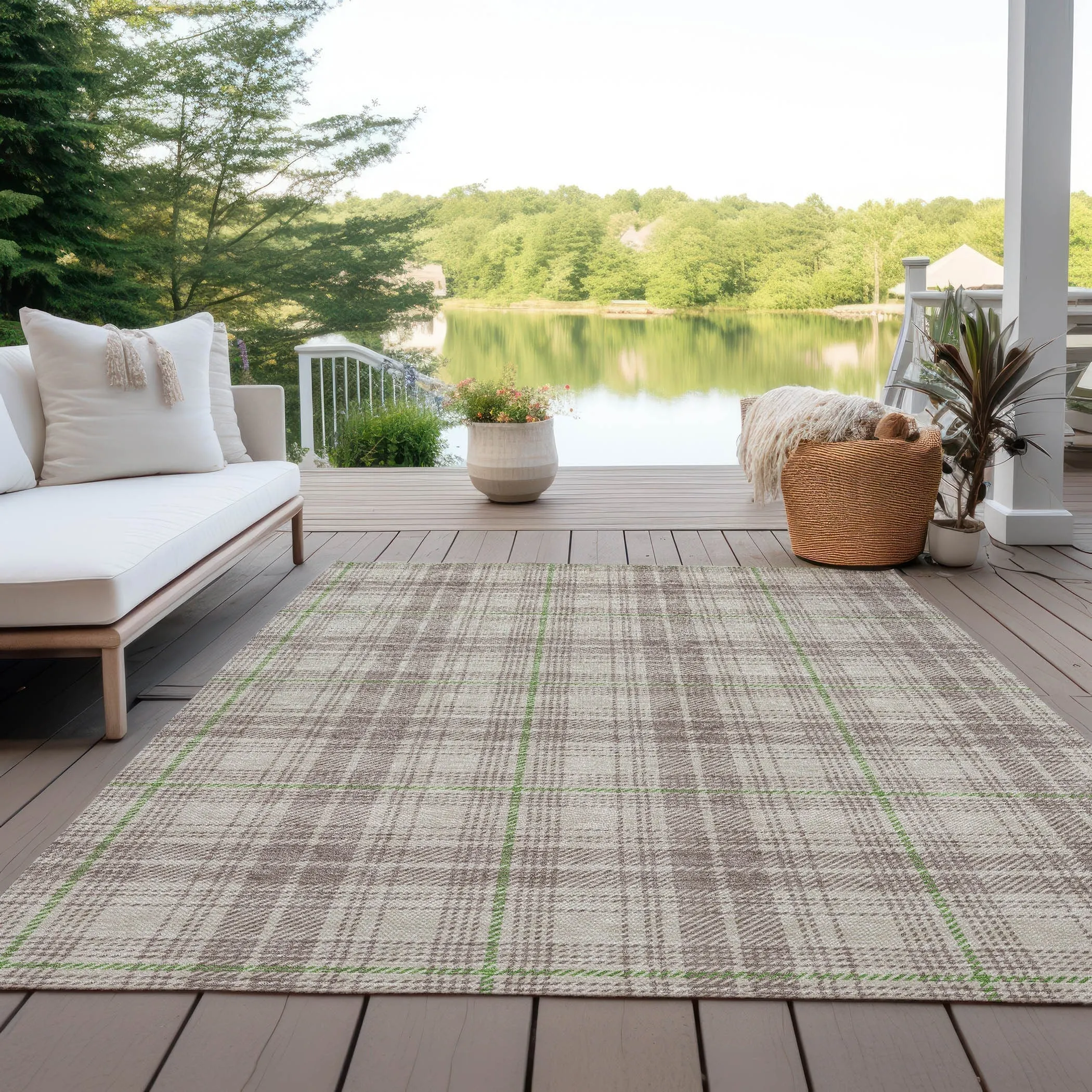 Machine Washable Indoor/ Outdoor Plaid Chantille Rug