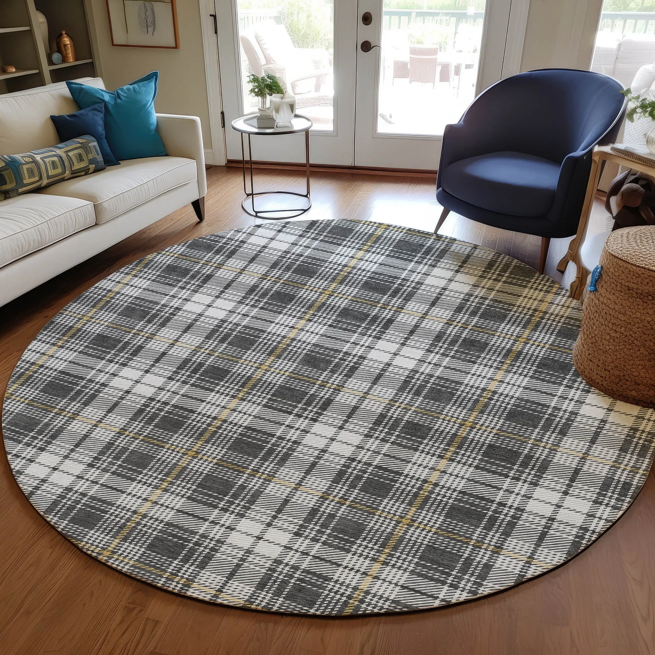 Machine Washable Indoor/ Outdoor Plaid Chantille Rug