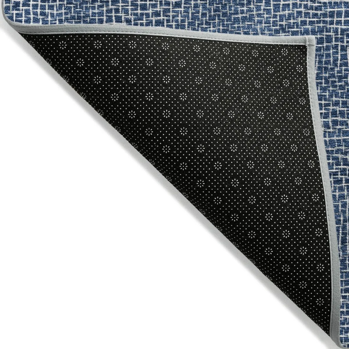 Machine Washable Indoor/ Outdoor Solid Modern Chantille Rug