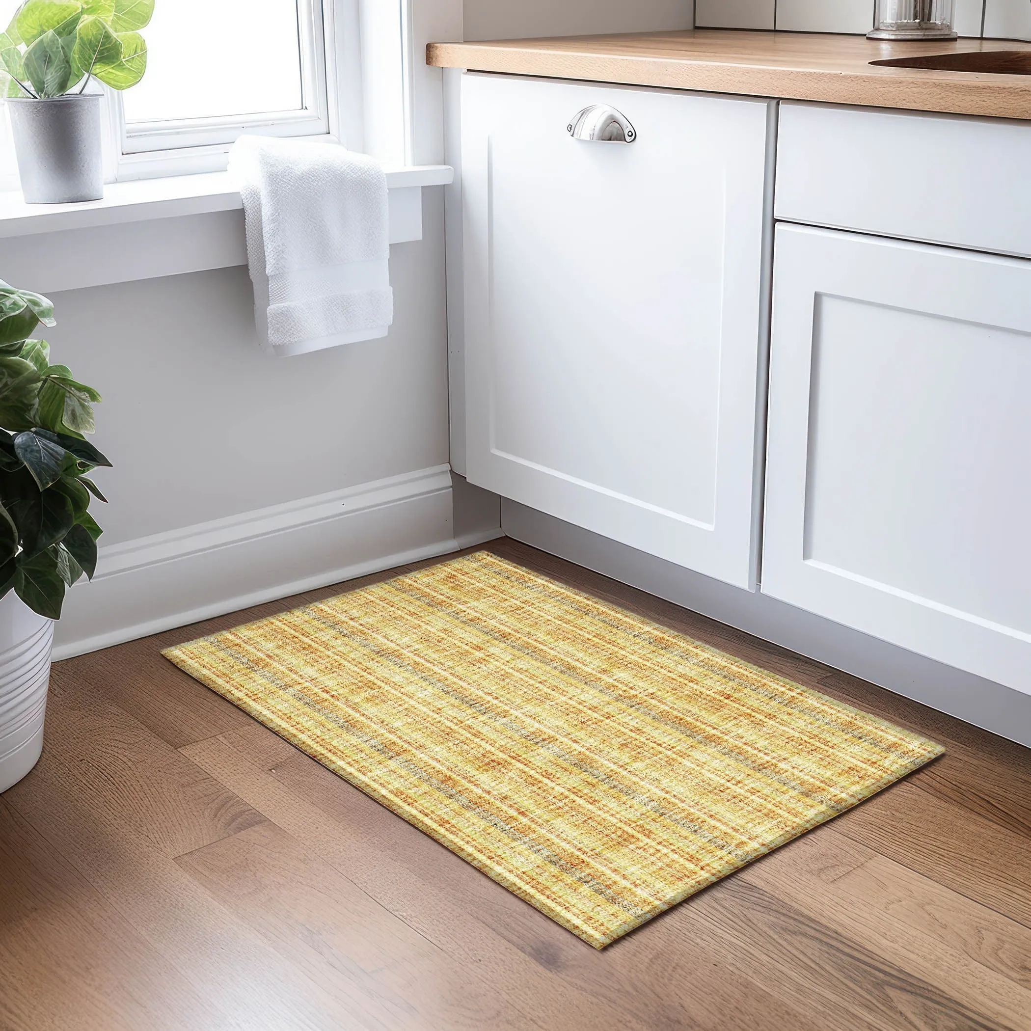 Machine Washable Indoor/ Outdoor Stripe Chantille Rug