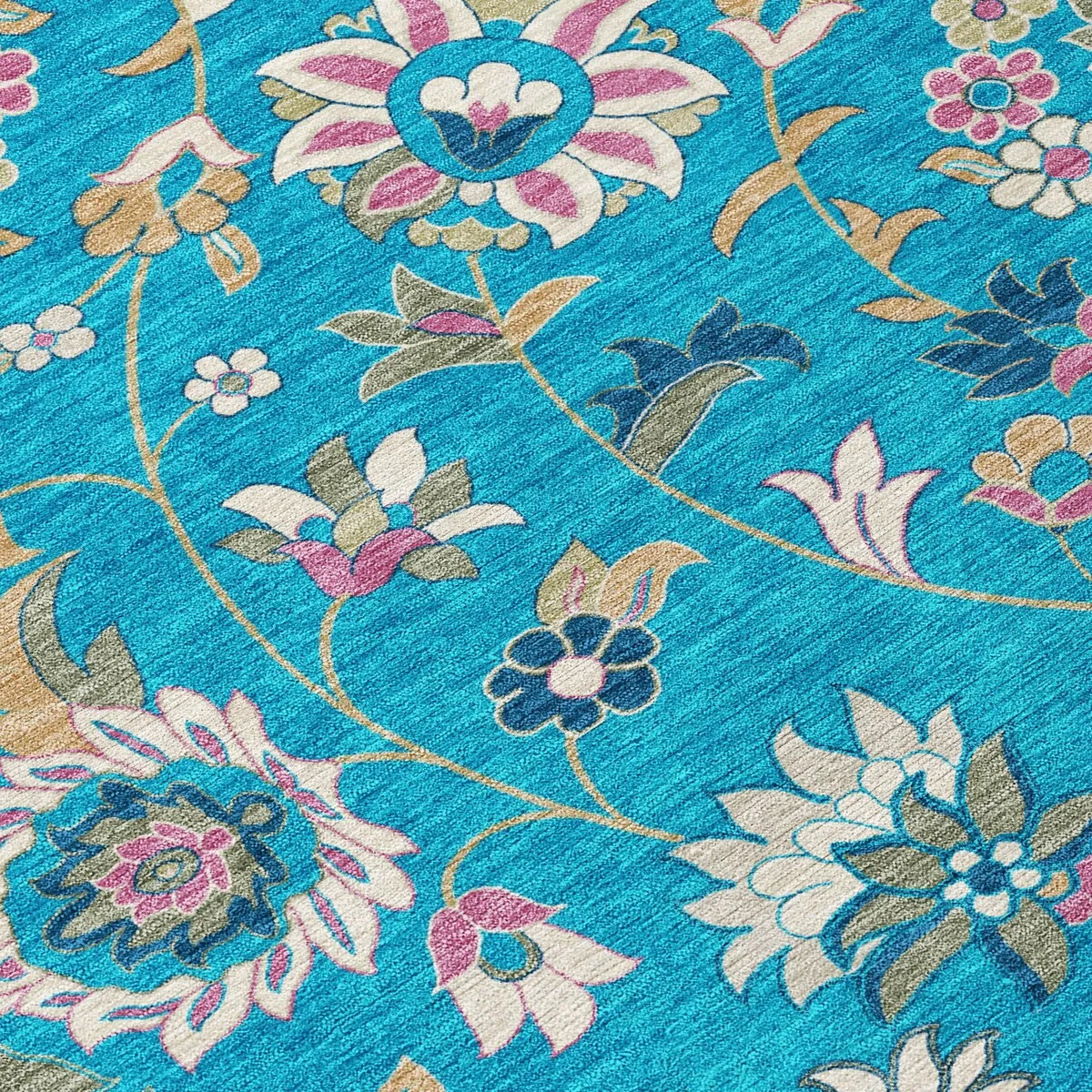 Machine Washable Indoor/ Outdoor Traditional Chantille Rug