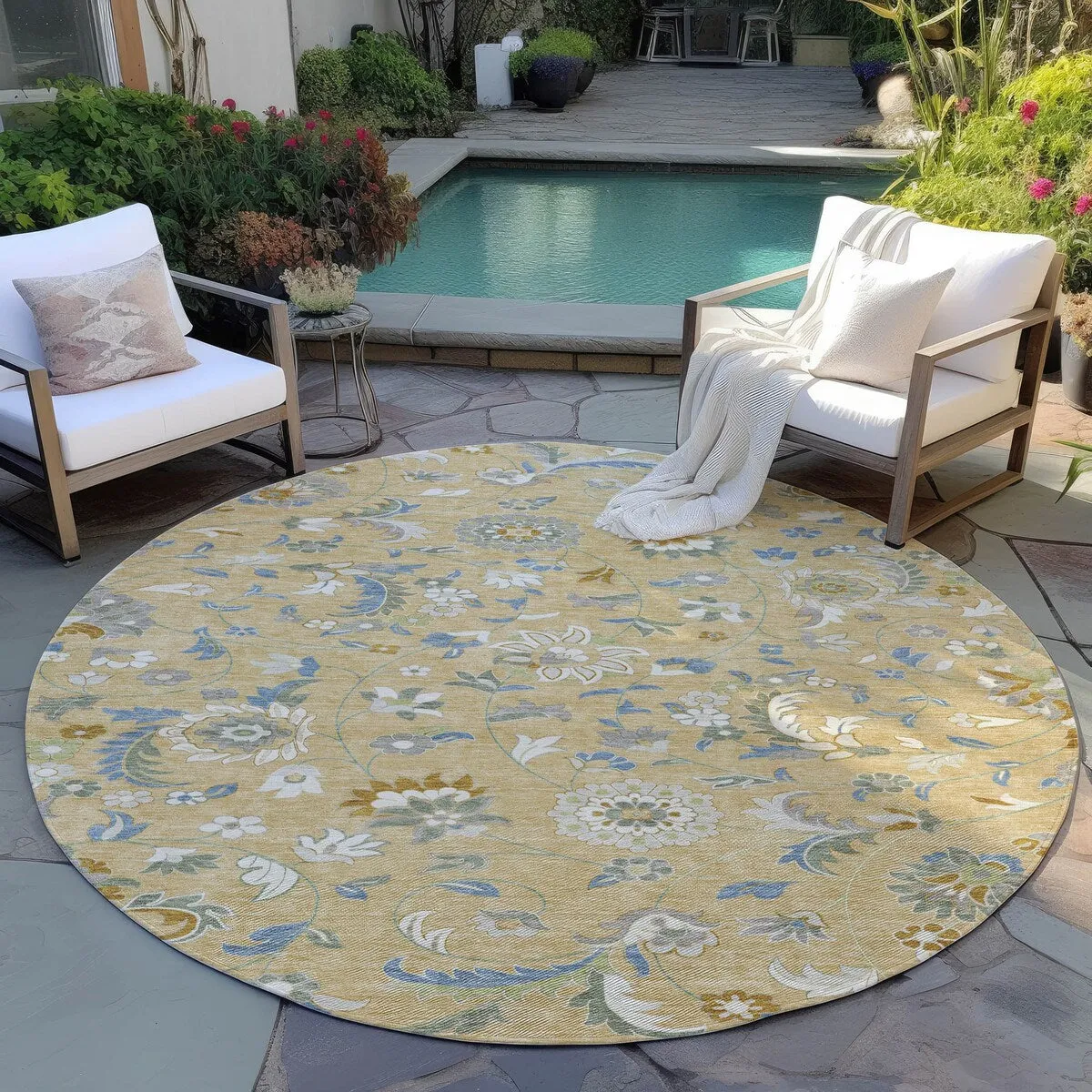 Machine Washable Indoor/ Outdoor Traditional Chantille Rug