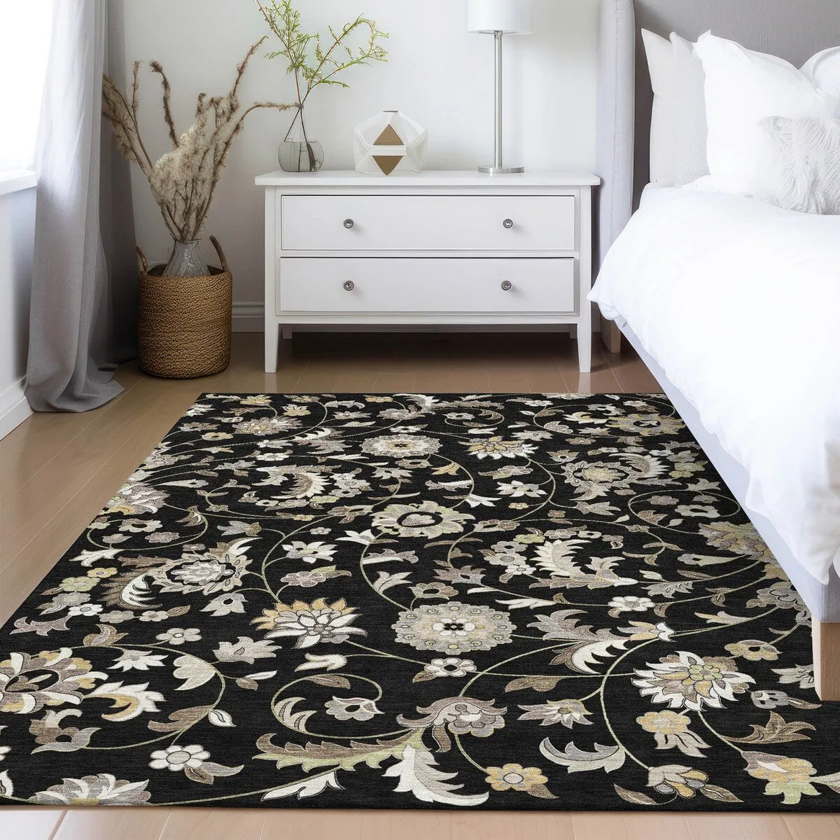 Machine Washable Indoor/ Outdoor Traditional Chantille Rug