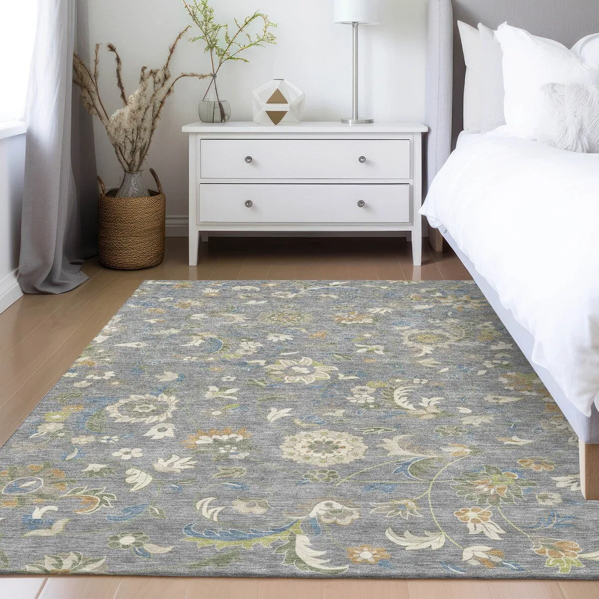 Machine Washable Indoor/ Outdoor Traditional Chantille Rug