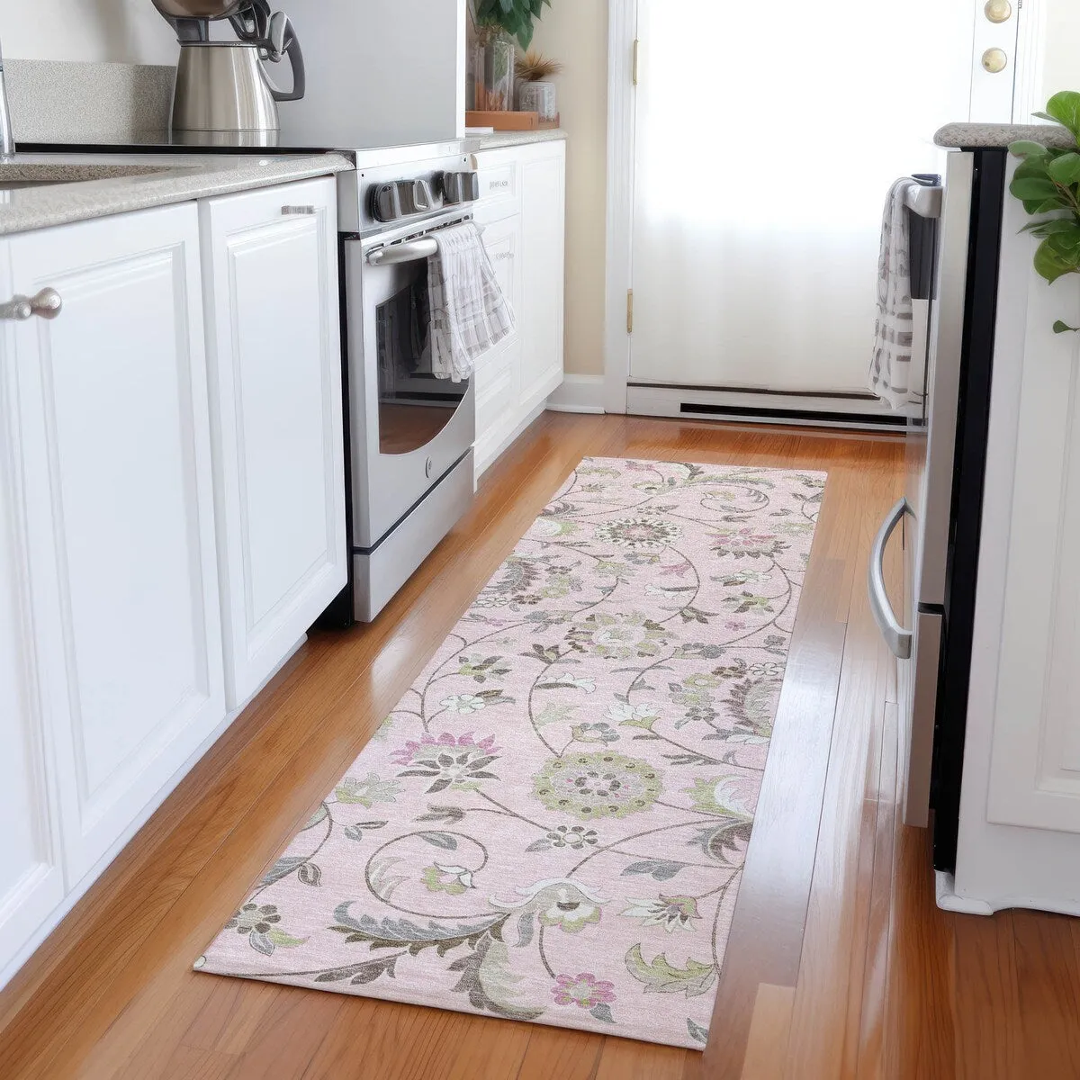 Machine Washable Indoor/ Outdoor Traditional Chantille Rug