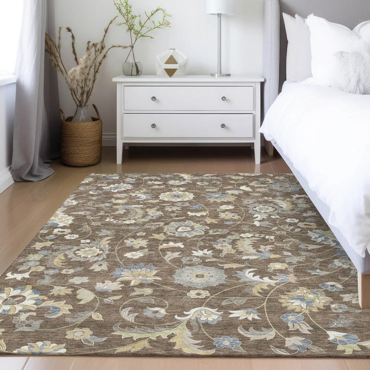 Machine Washable Indoor/ Outdoor Traditional Chantille Rug