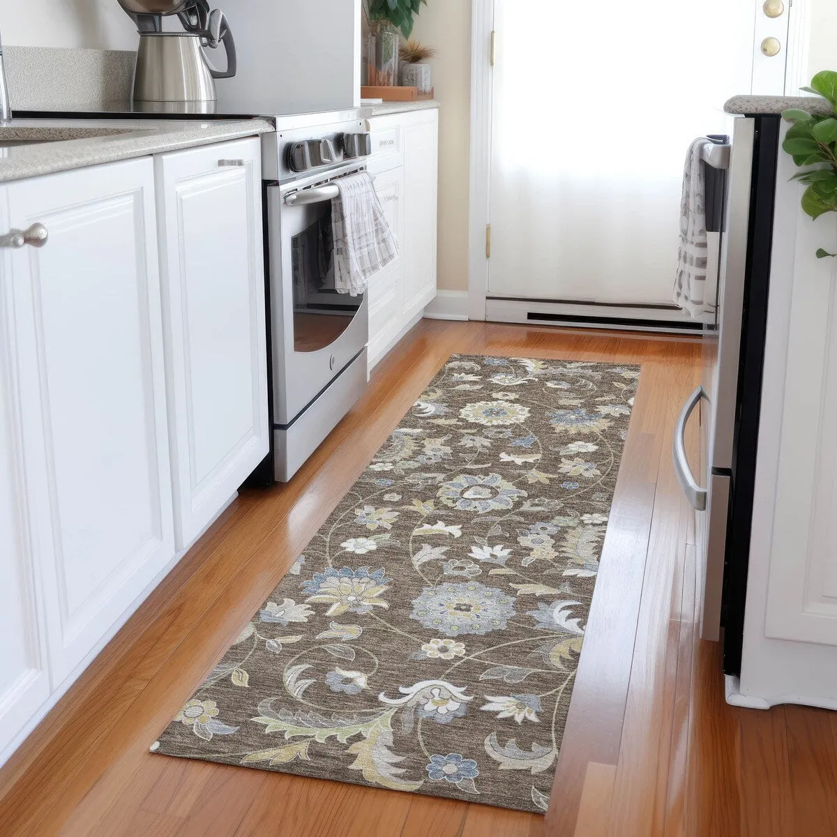 Machine Washable Indoor/ Outdoor Traditional Chantille Rug