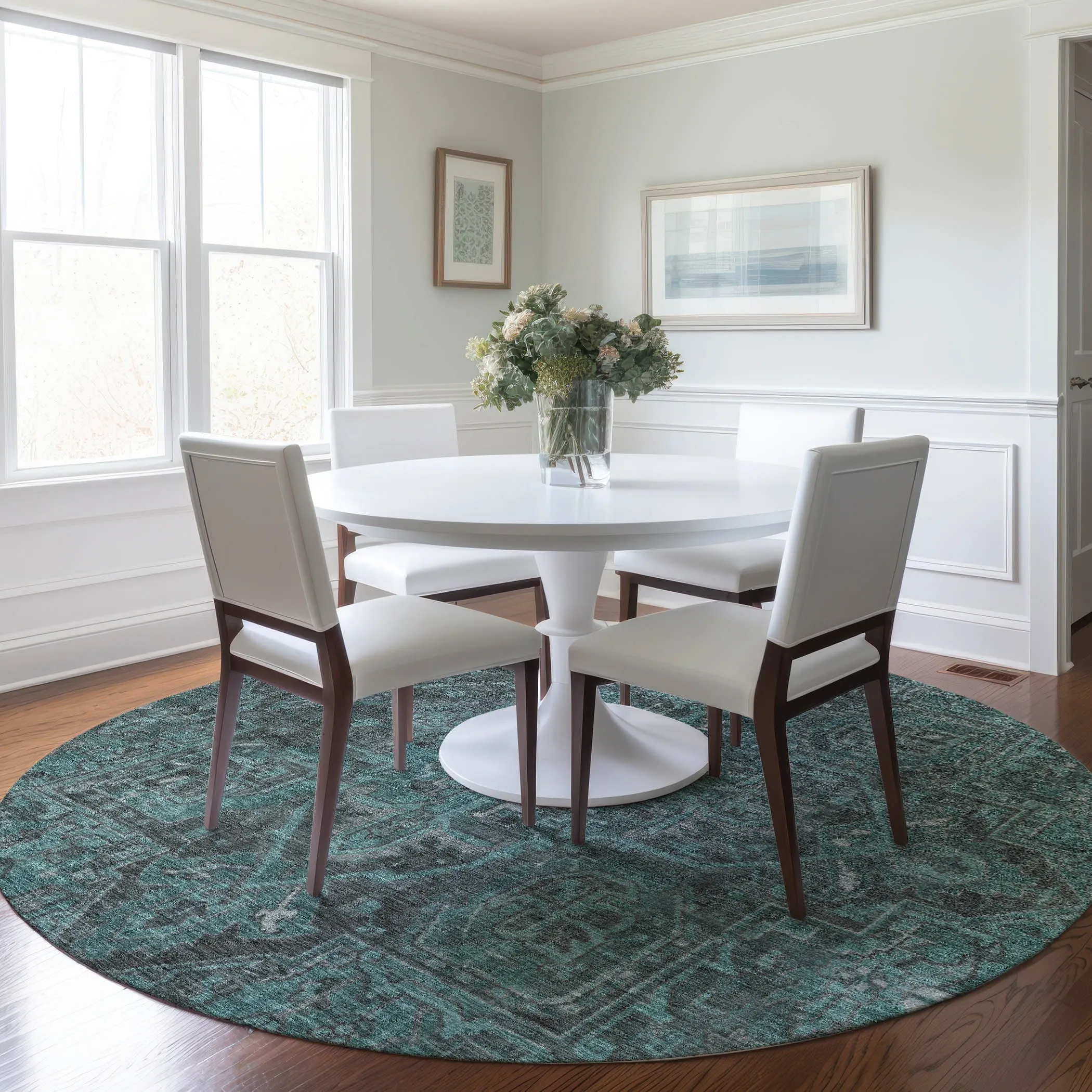 Machine Washable Indoor/ Outdoor Traditional Persian Chantille Rug