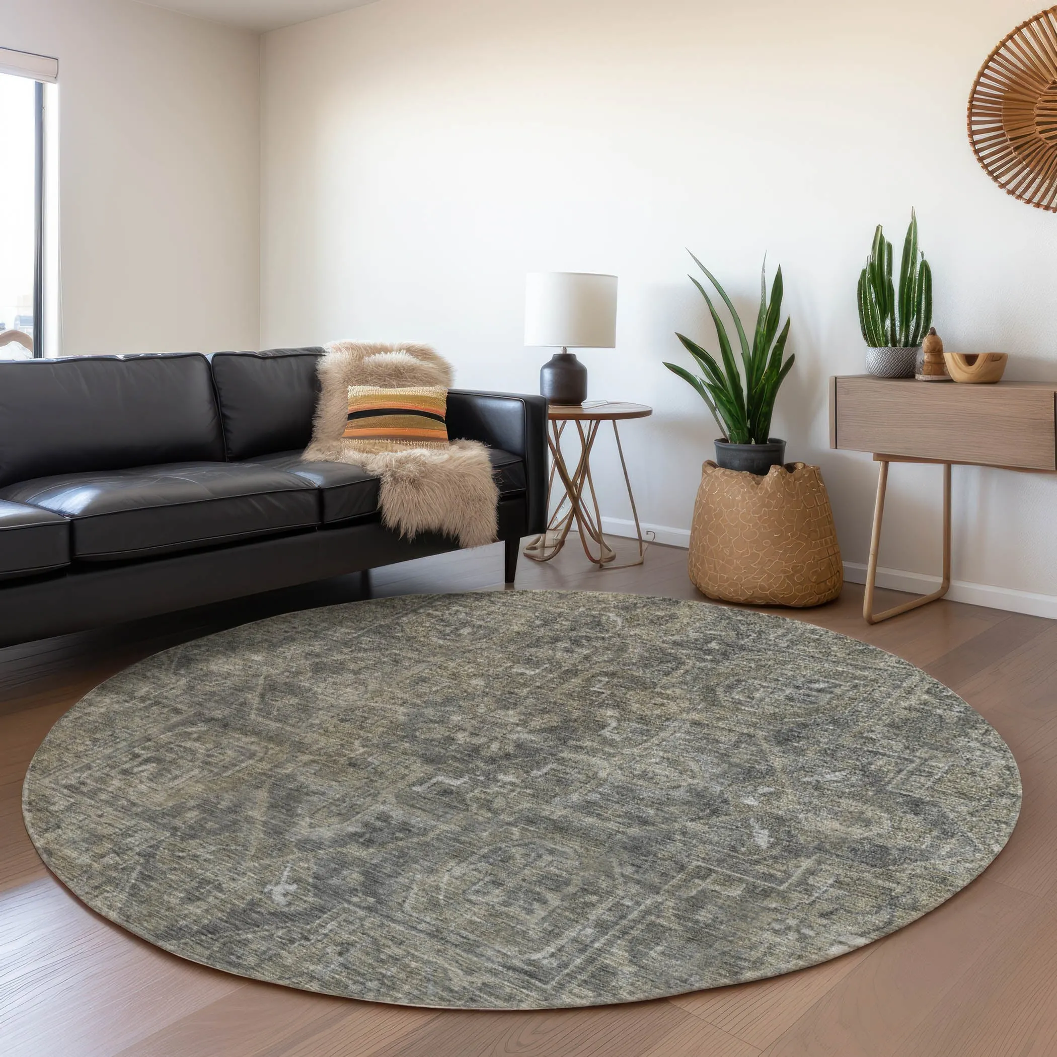 Machine Washable Indoor/ Outdoor Traditional Persian Chantille Rug