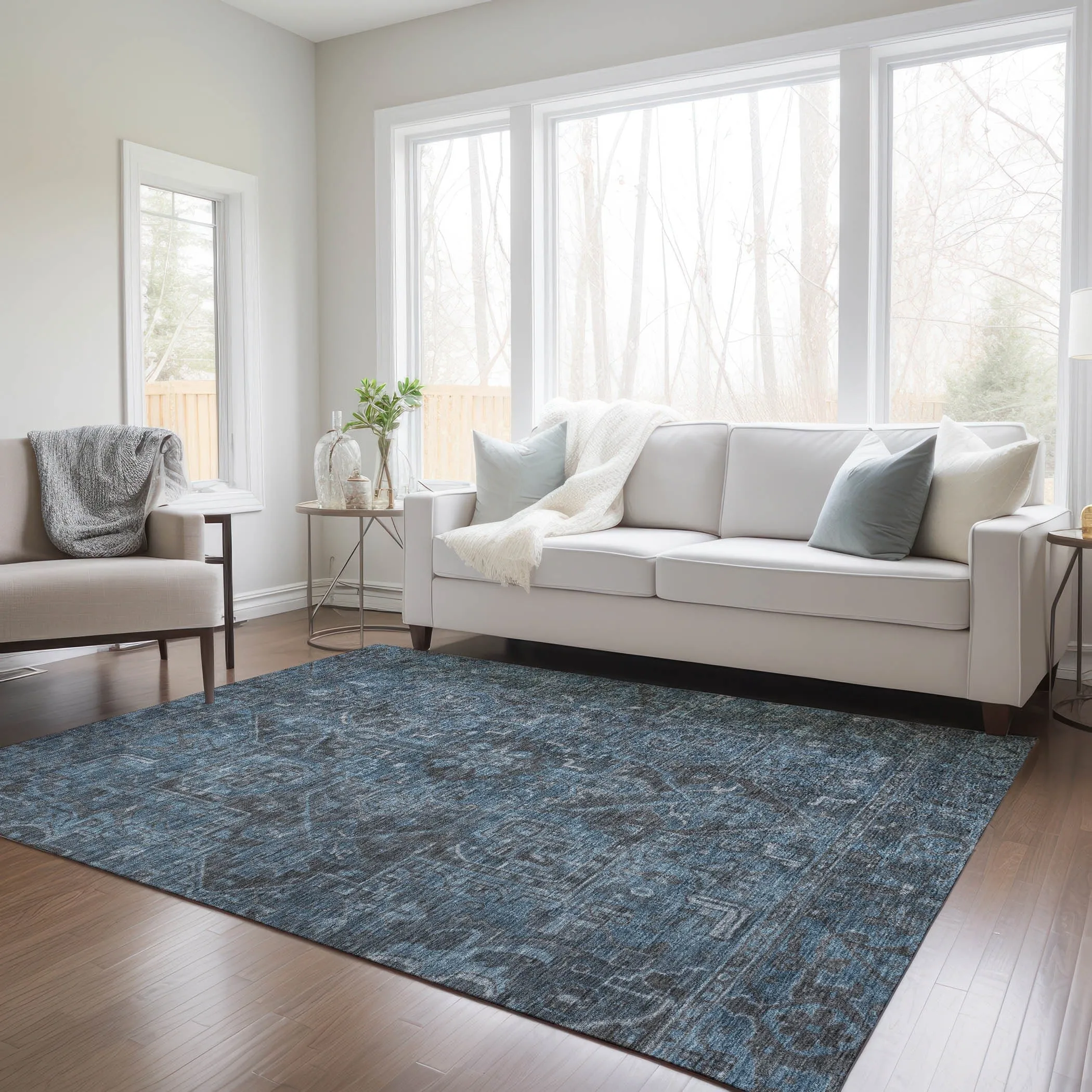 Machine Washable Indoor/ Outdoor Traditional Persian Chantille Rug
