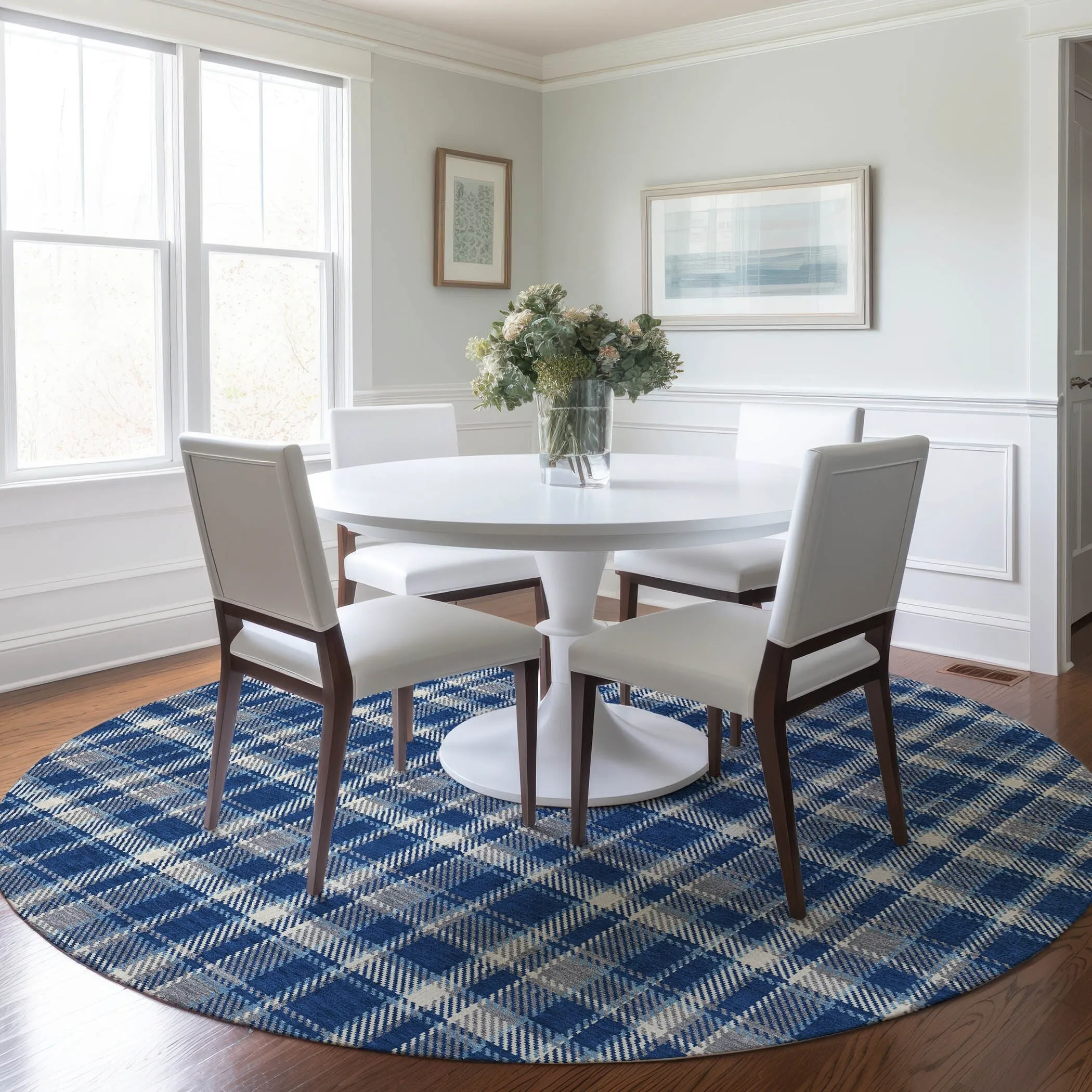 Machine Washable Indoor/ Outdoor Traditional Plaid Chantille Rug